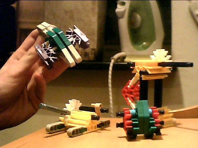 Command and Conquer Knex units!
