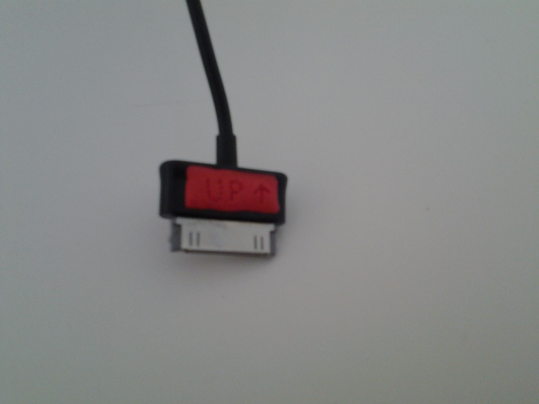 How to plug USB Data Cable of a Samsung Galaxy Tab with Sugru's help