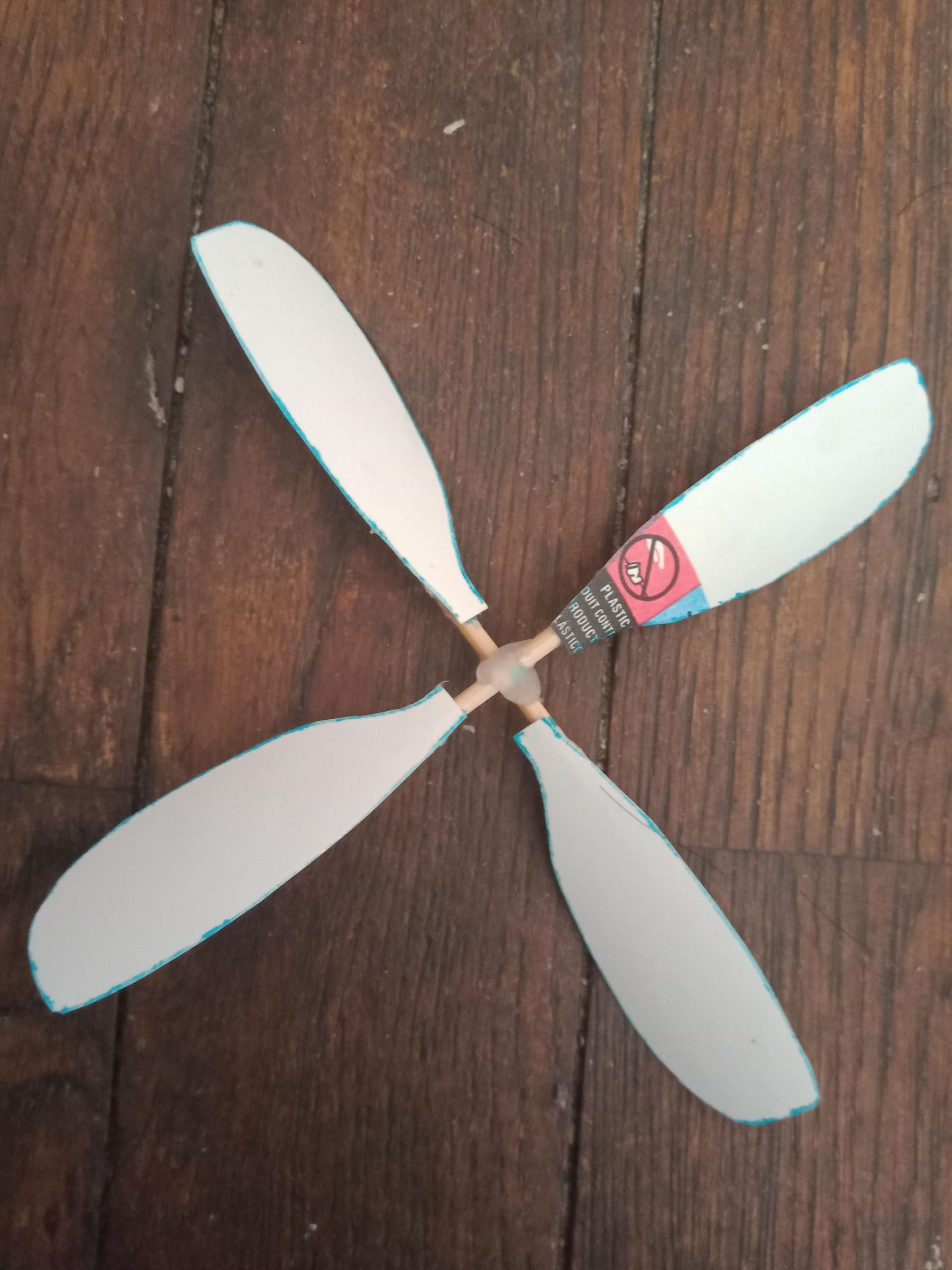 Amazing Yoghurt Pot Drone: an Easy and Environmentally Friendly Toy : 7 ...