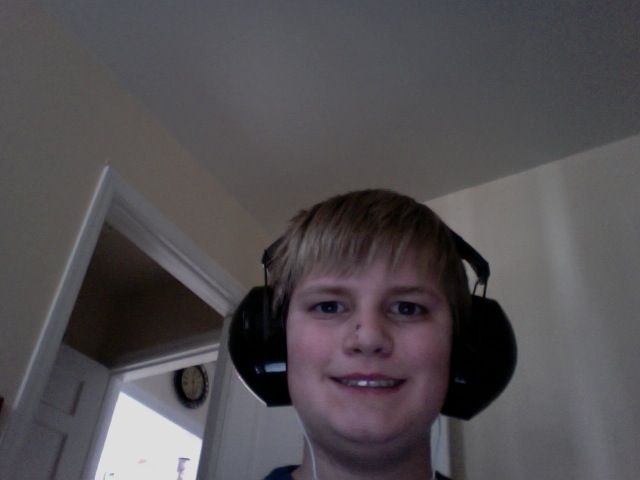 Quick, Cheap, Easy and Dirty DIY Headphones