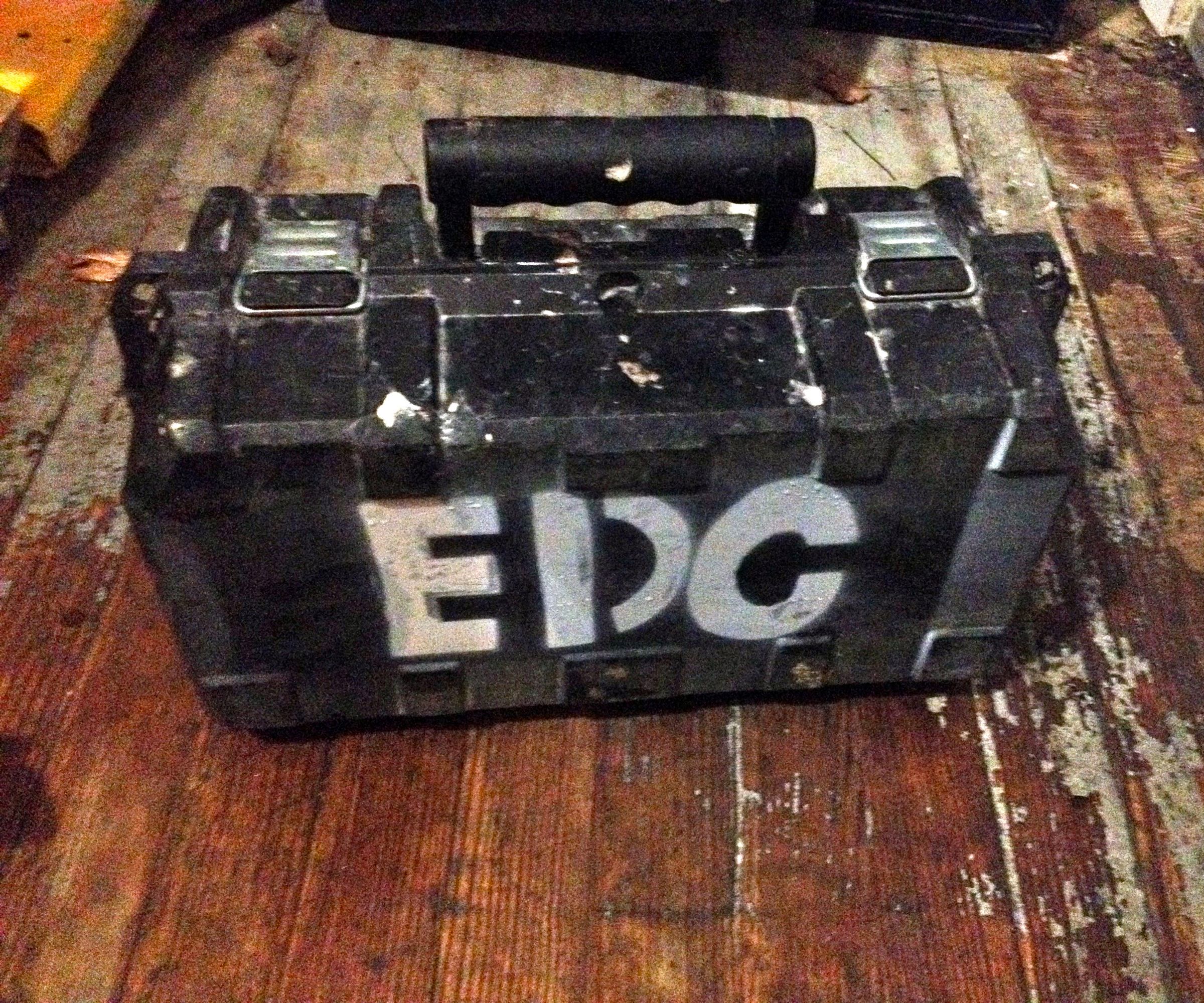 Make a Recycled EDC for Repairmen