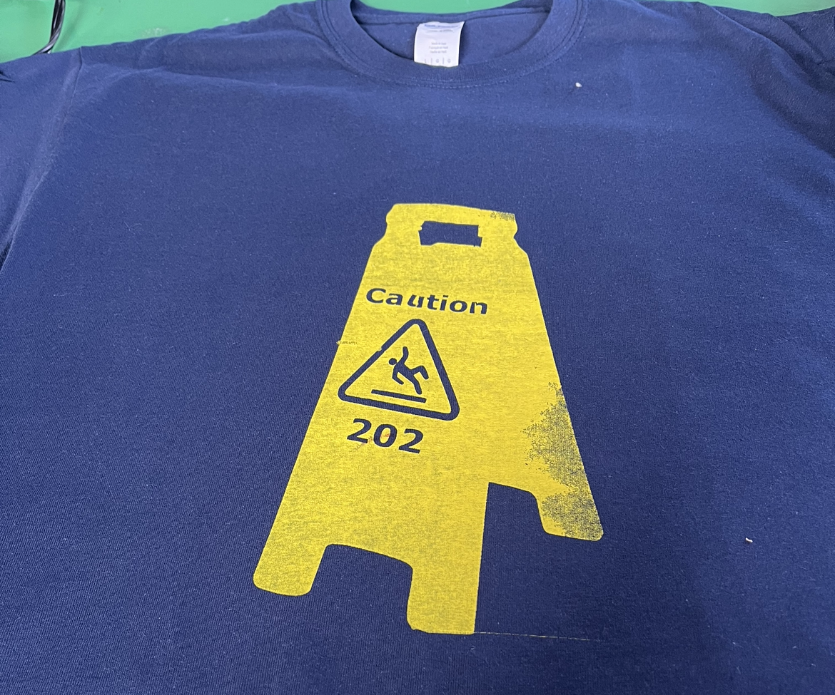 How to Screenprint a T-shirt Using a Vinyl Cutout