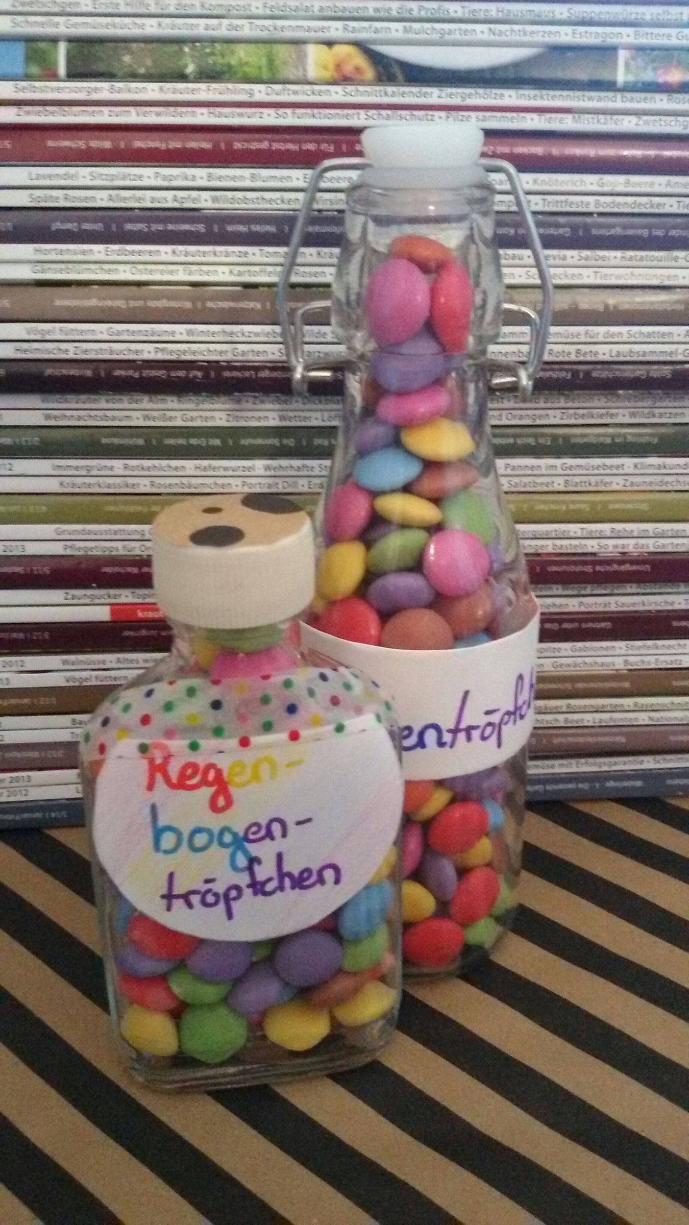 Regenbogentröpfchen Aus Schokolinsen