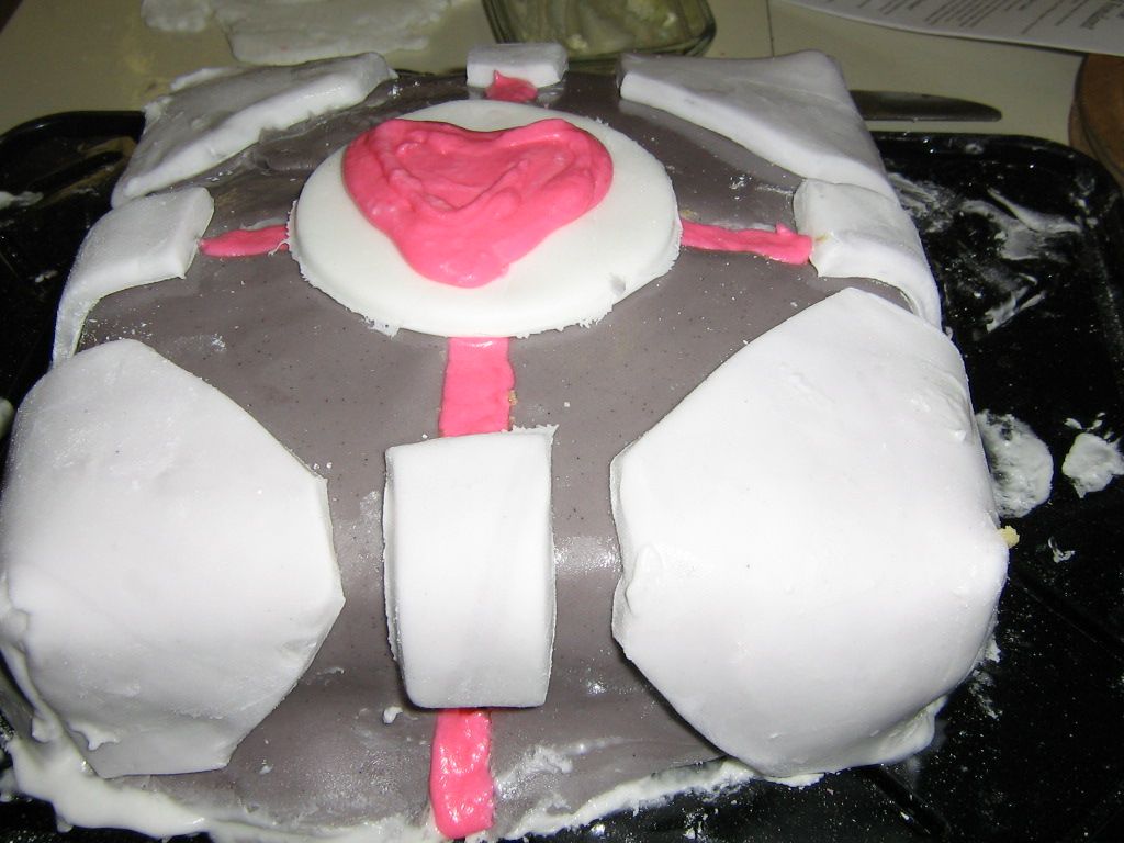 Weighted Companion Cube CAKE!!