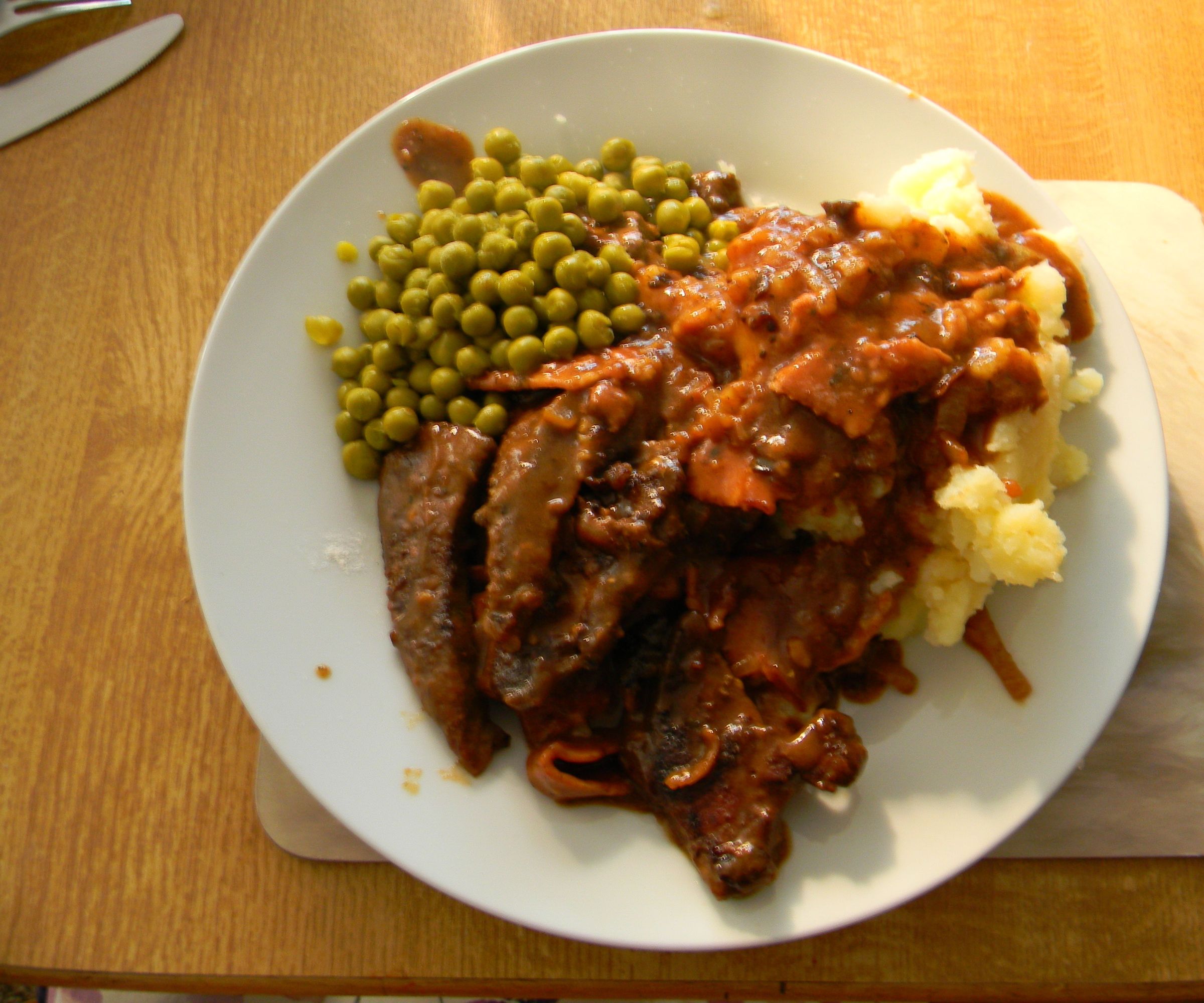 Liver, Bacon and Onions in Gravy