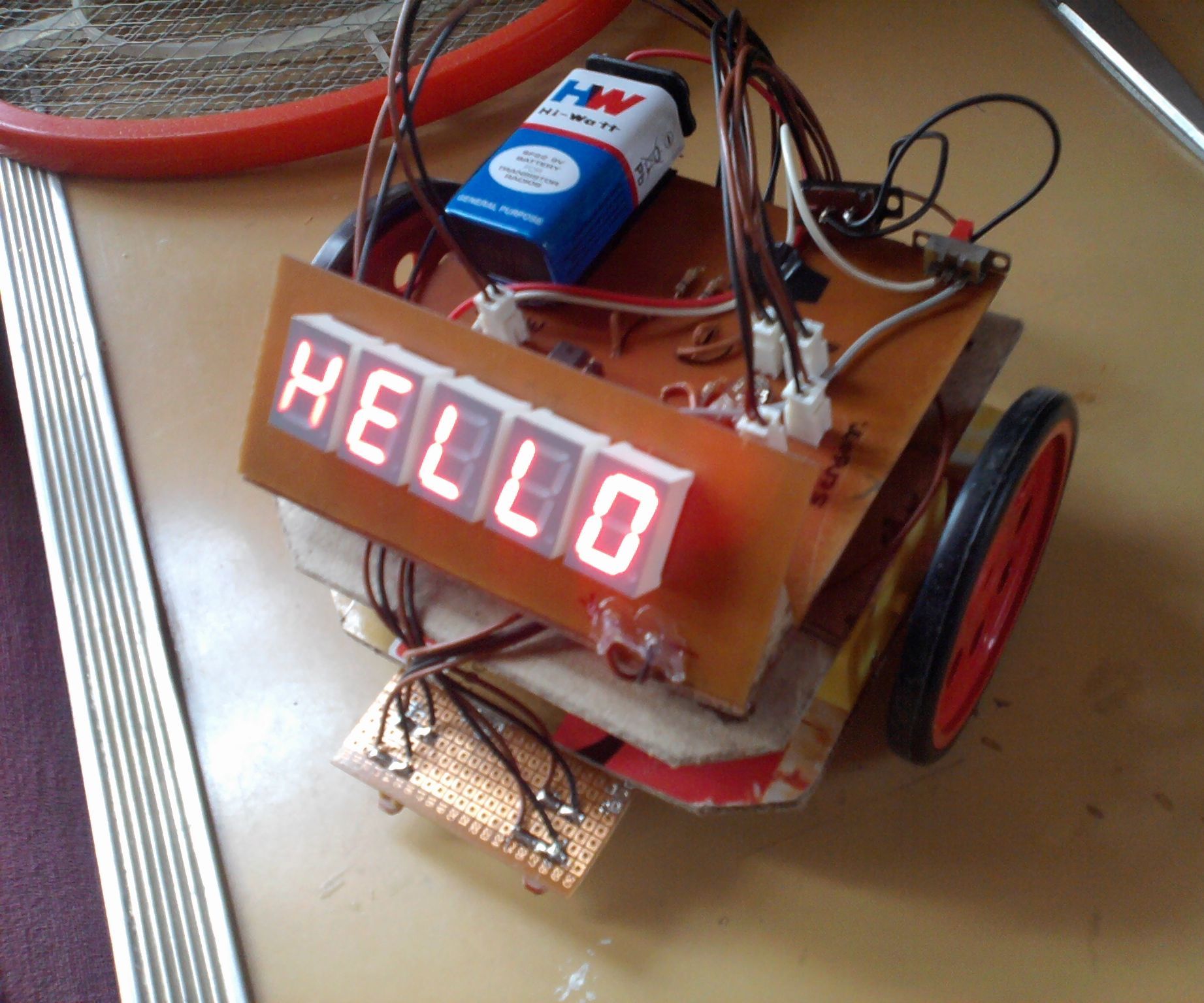 "DIY - THE EXCELLENT LINE TRACER ROBOT WITHOUT MICROCONTROLLER"