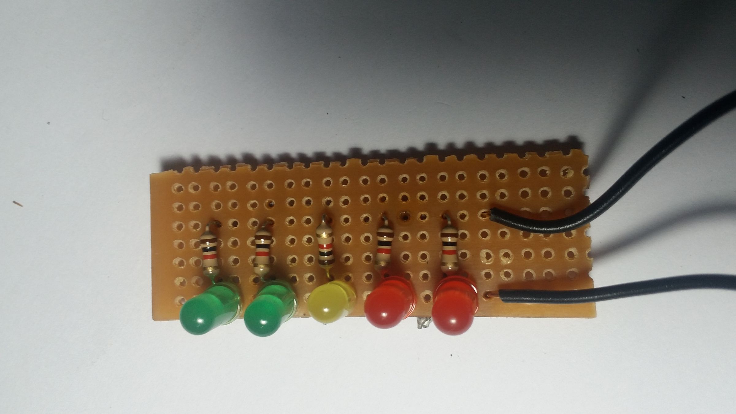 Simple Voltage Level Indicator Instructables