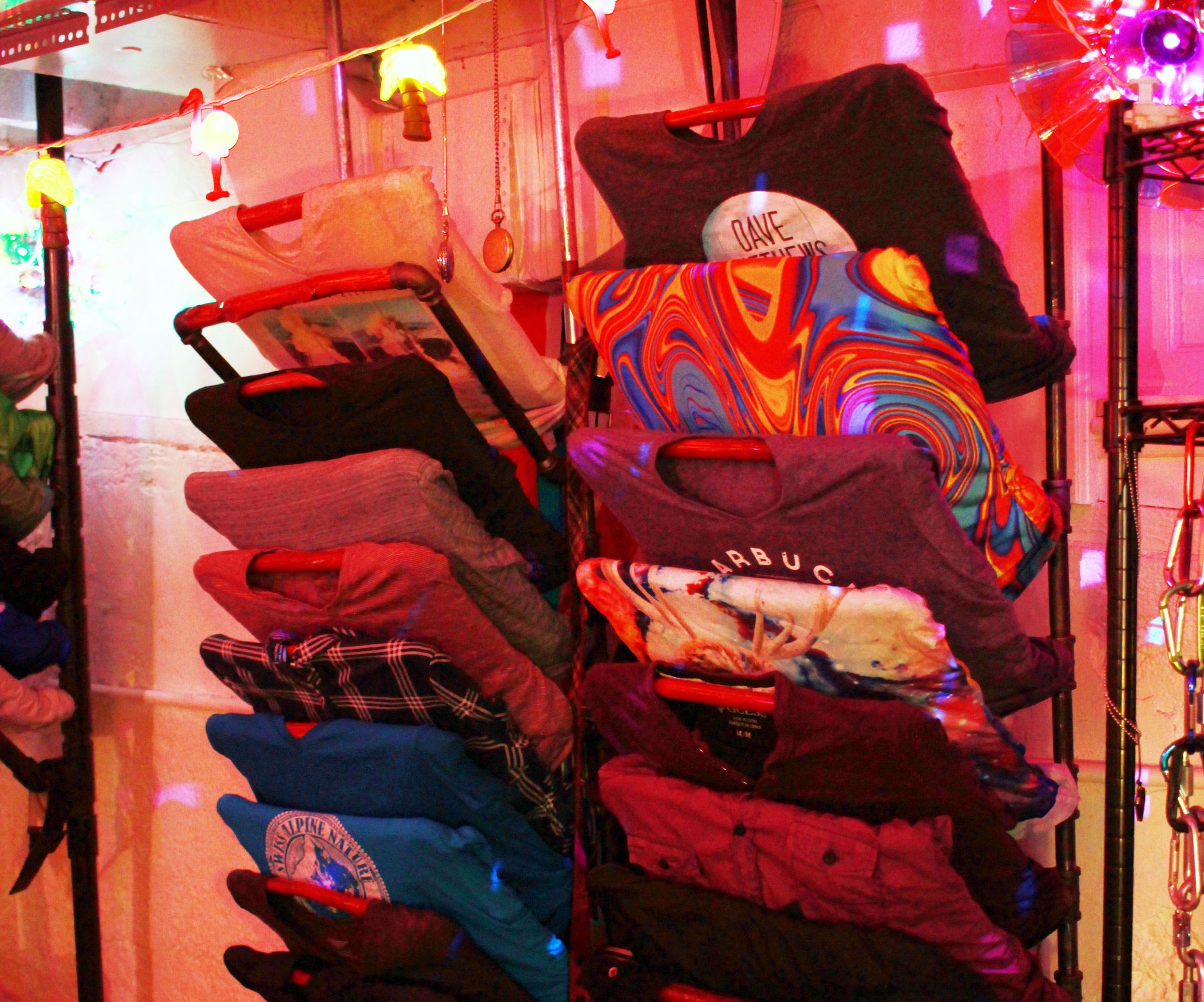 Shirt Rack Alt-Closet 
