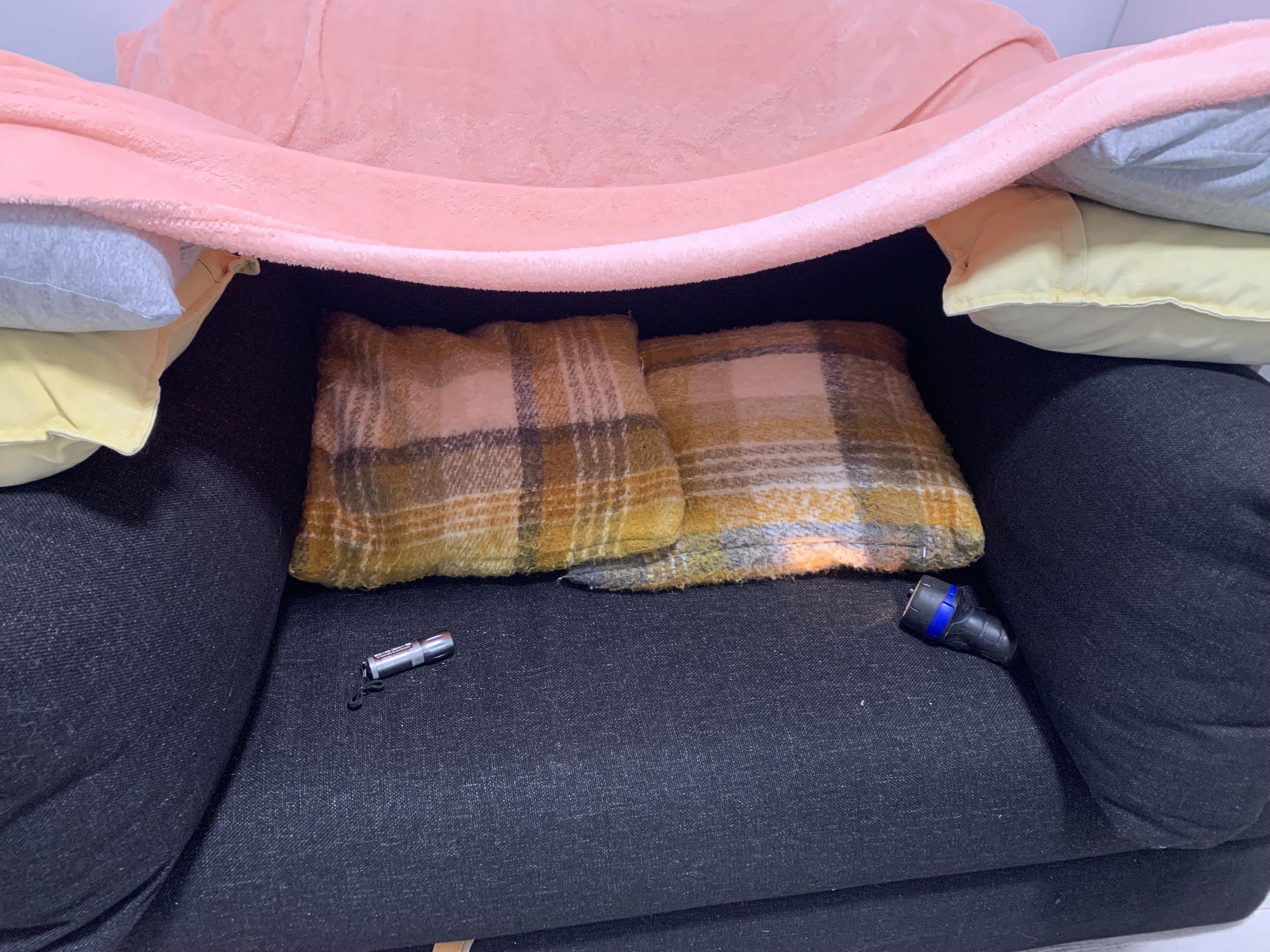 The Ultimate Couch Fort Adventure 5 Steps Instructables