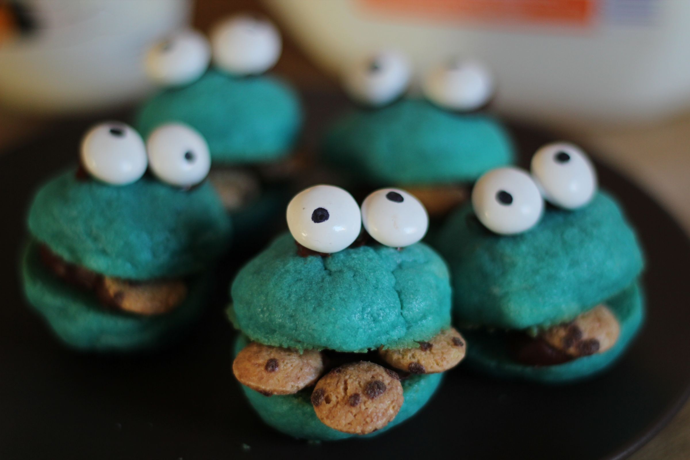 Double Cookie Cookie Monster Cookies! 11 Steps (with Pictures