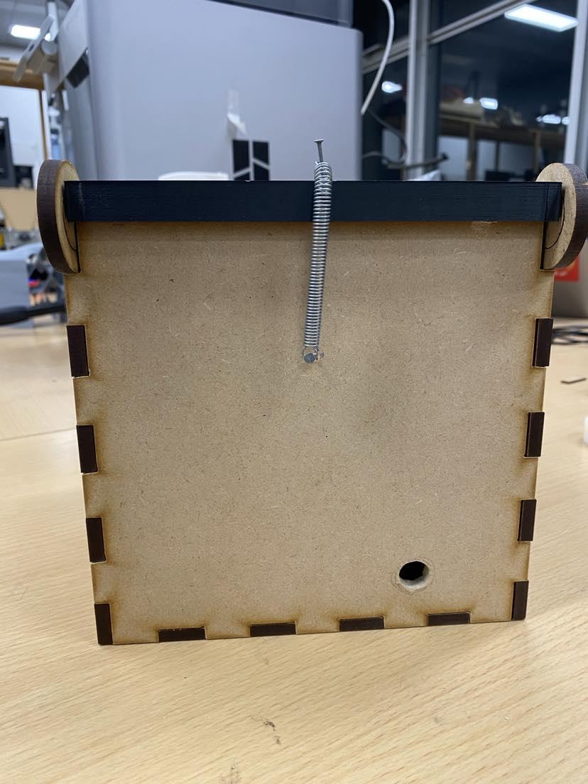 Design and Make the Box and Lifting System