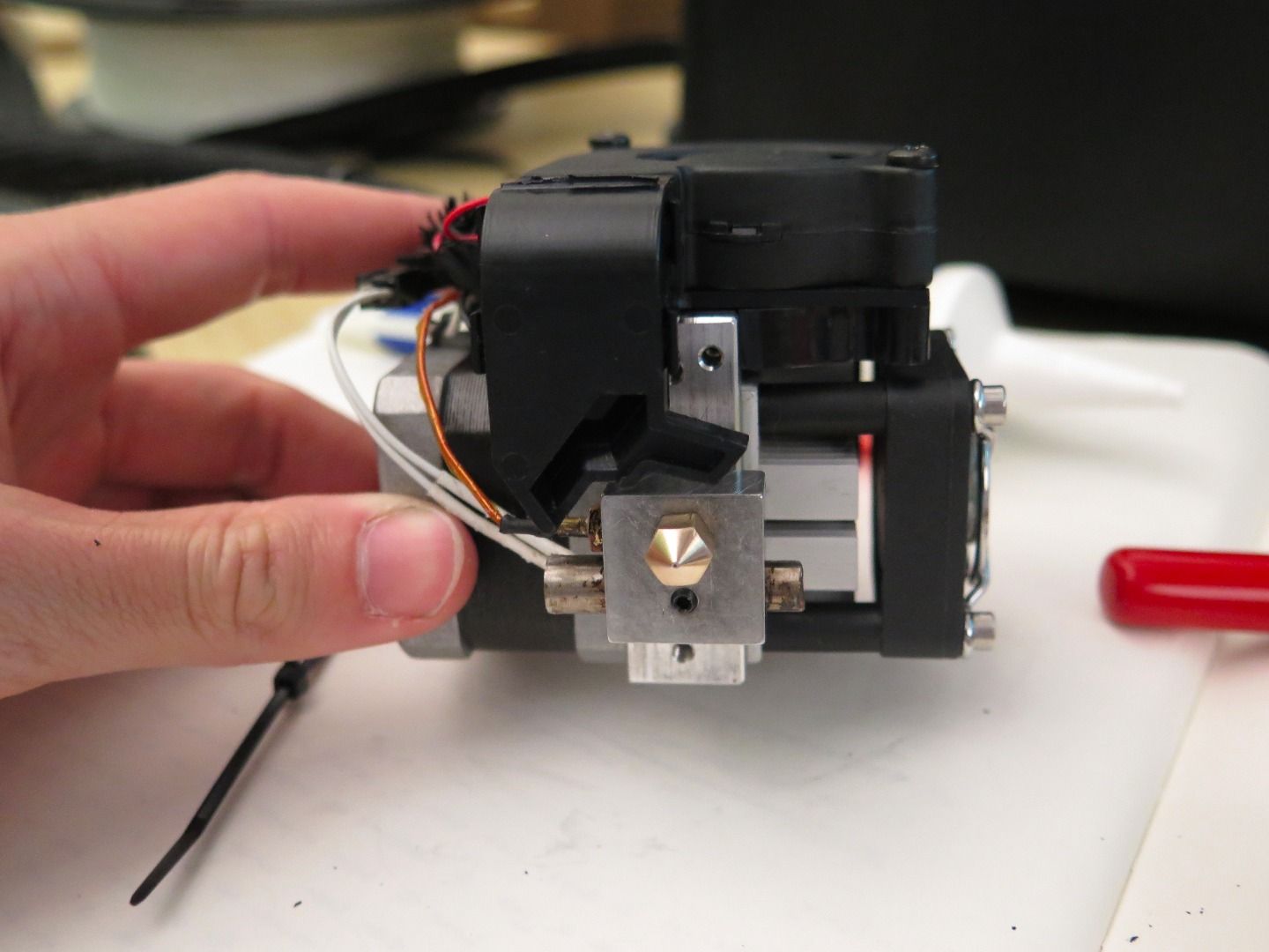 Replace Makerbot Replicator 2 Heater Block 13 Steps (with Pictures