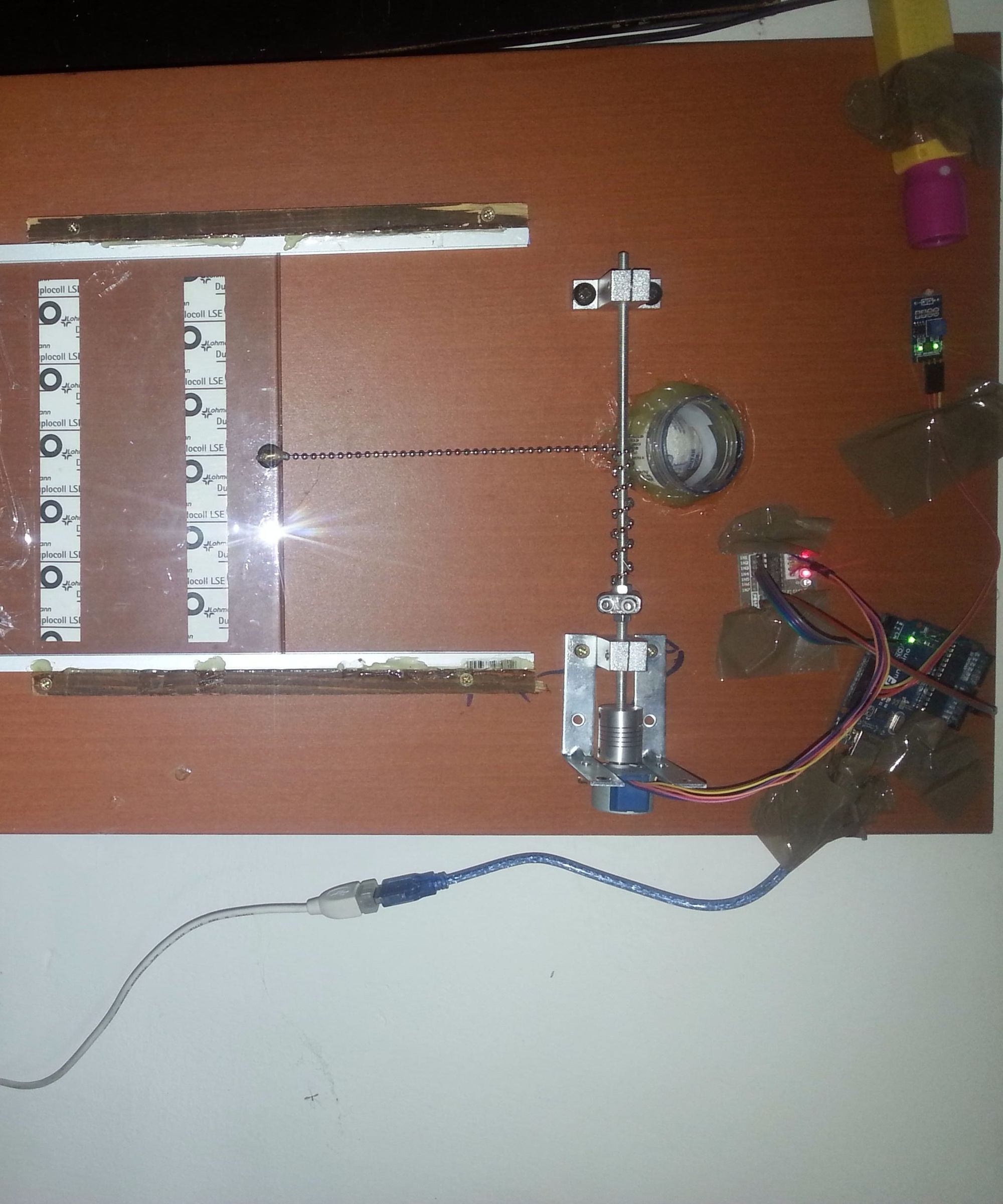 Automatic CHICKEN DOOR Dirt Cheap