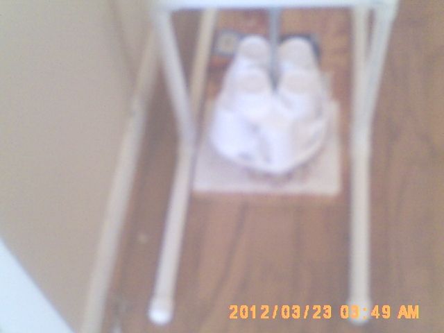 Easy Home Made Wind Powered Generator.