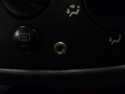 MP3 Input for CDR2005 Radio and CD Unit