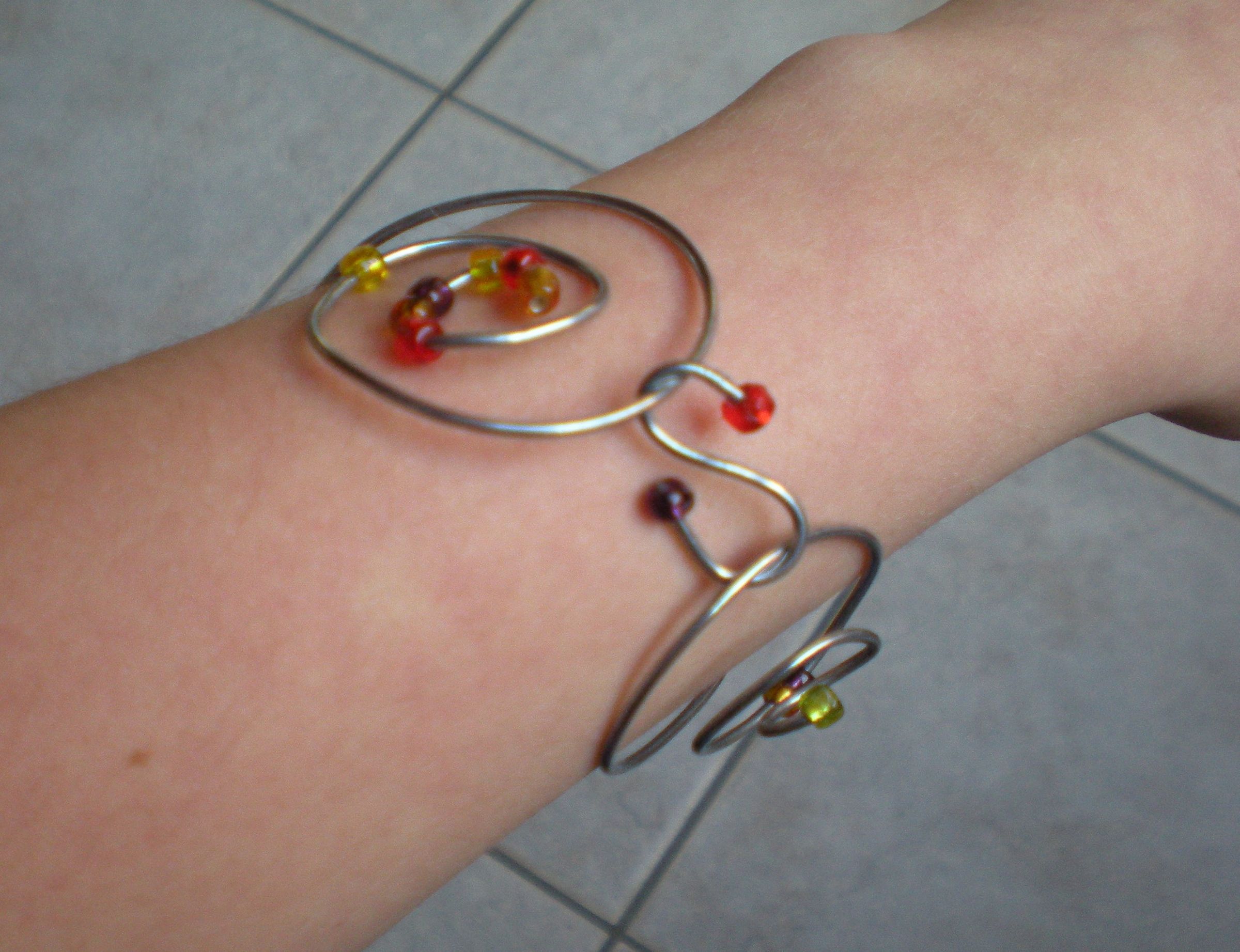 Make Your Own Oriental Looking Bracelet