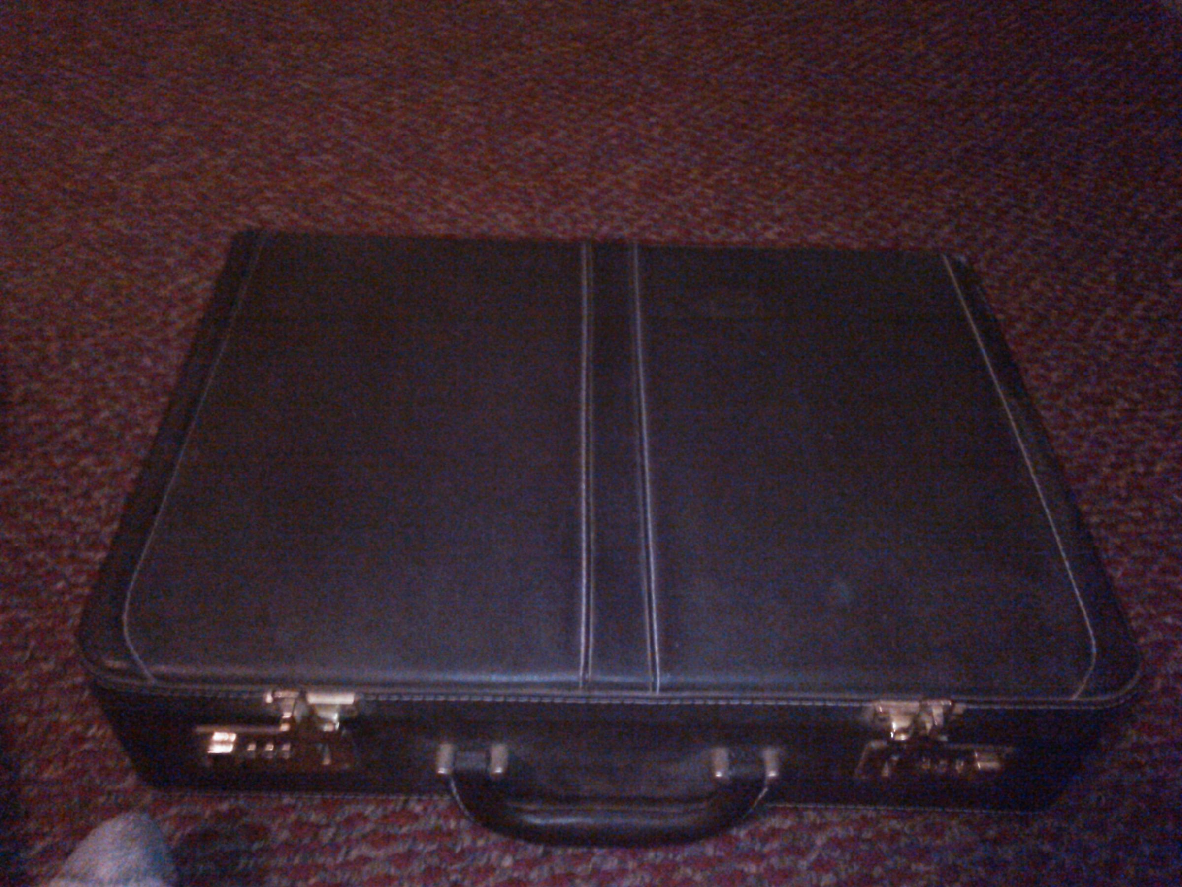 Briefcase Into Gun Case 5 Steps Instructables