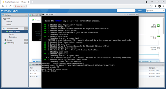 CentOS 7.0 Installation - the First VM