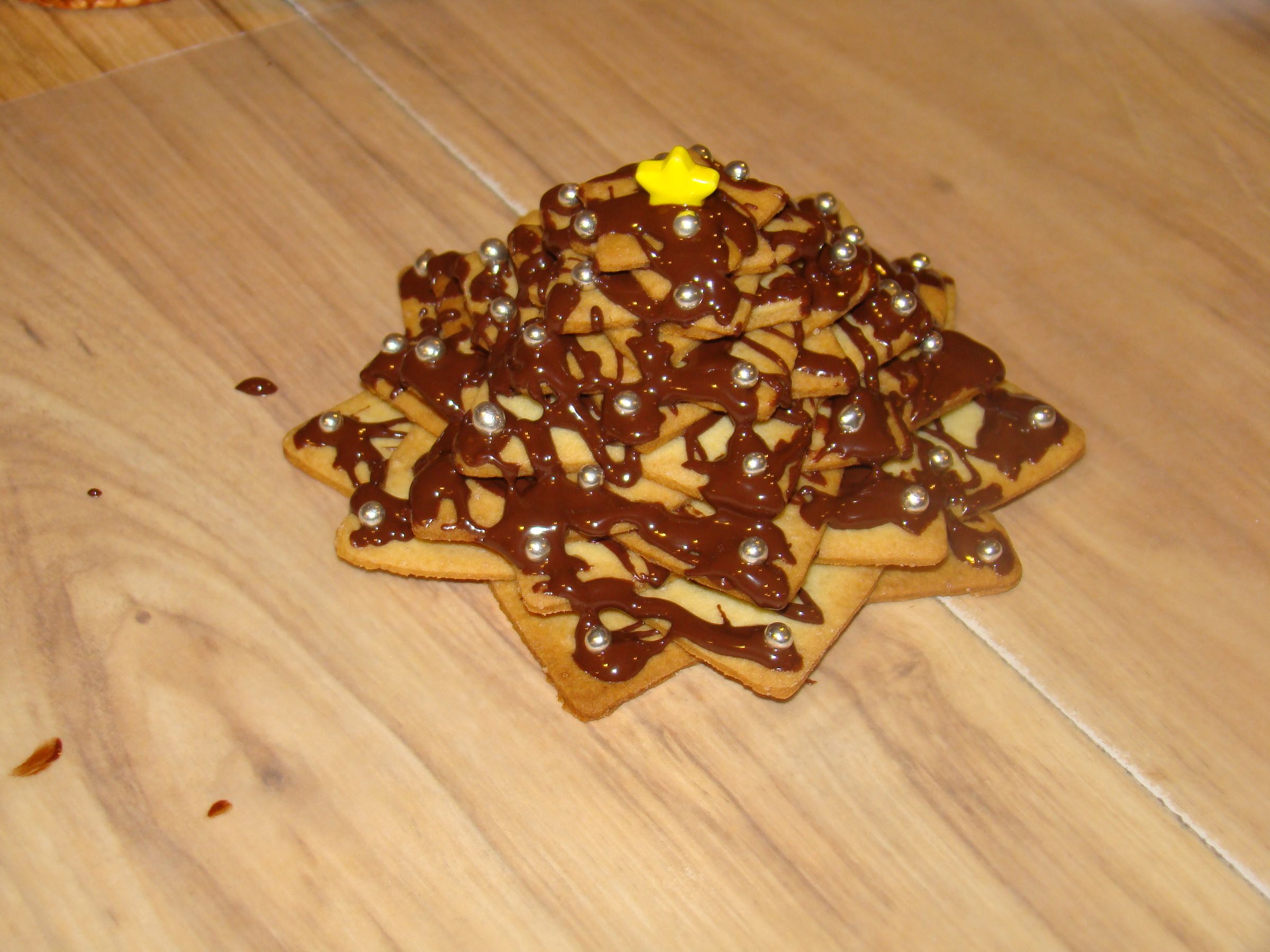 Chocolate & Cookies Christmas Trees