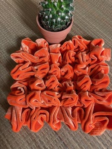 Smocking Orange Doily