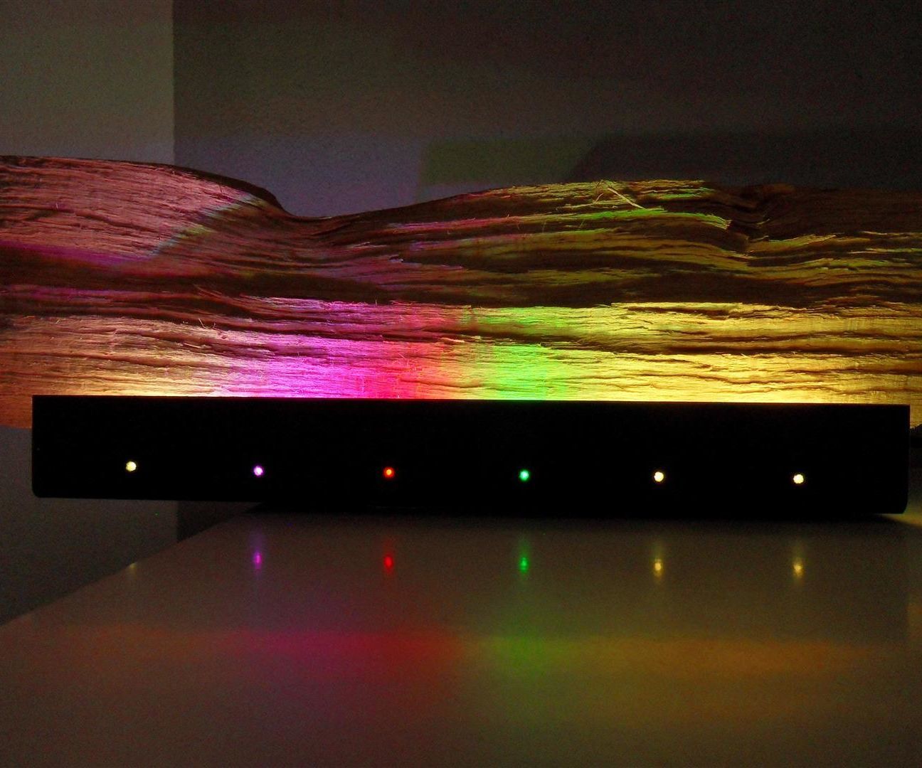 UNMOMENT - Ntp, Binary, Rgb CLOCK