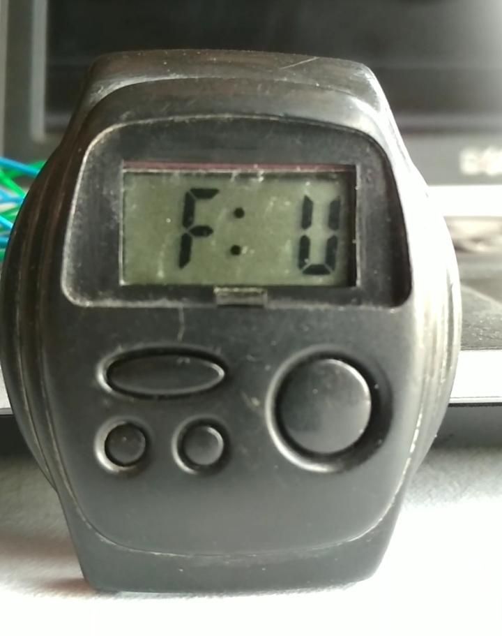 Hack Wrist Watch LCD With Arduino || D-type LCD || Arduino Digital ...