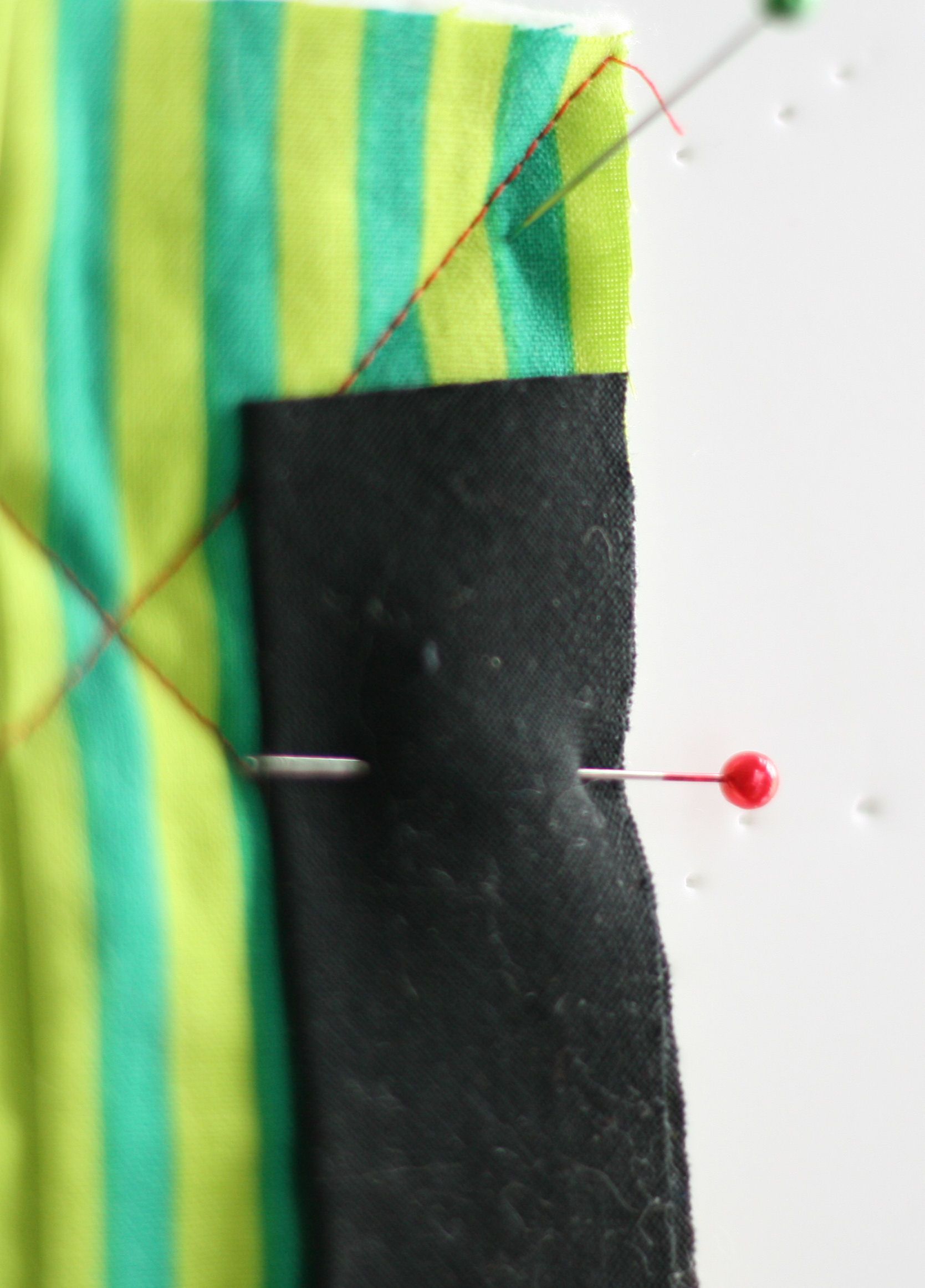 Finishing a Quilt With Backwards Binding 7 Steps (with Pictures