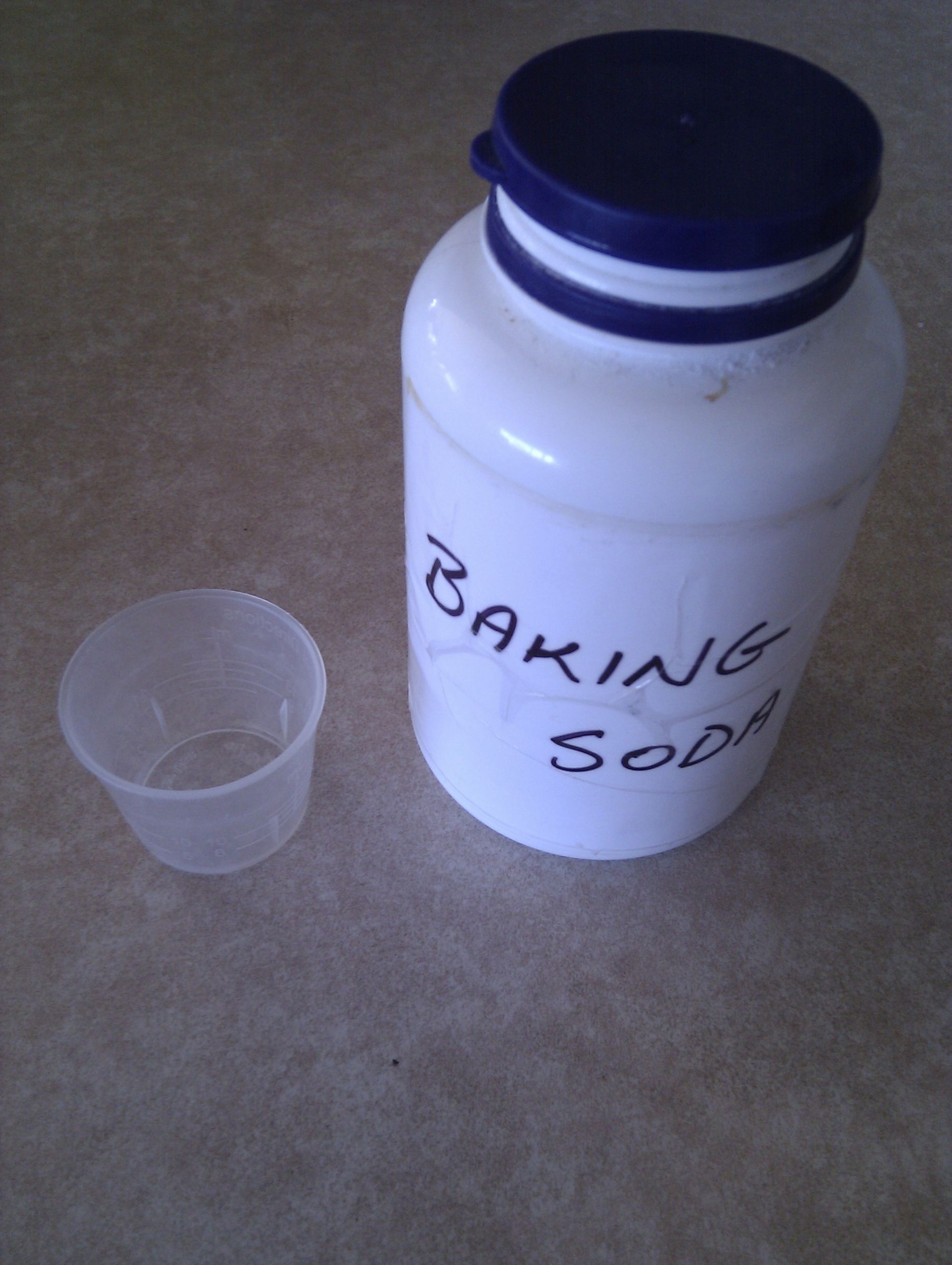 The Vinegar and Baking Soda Reaction! 8 Steps Instructables