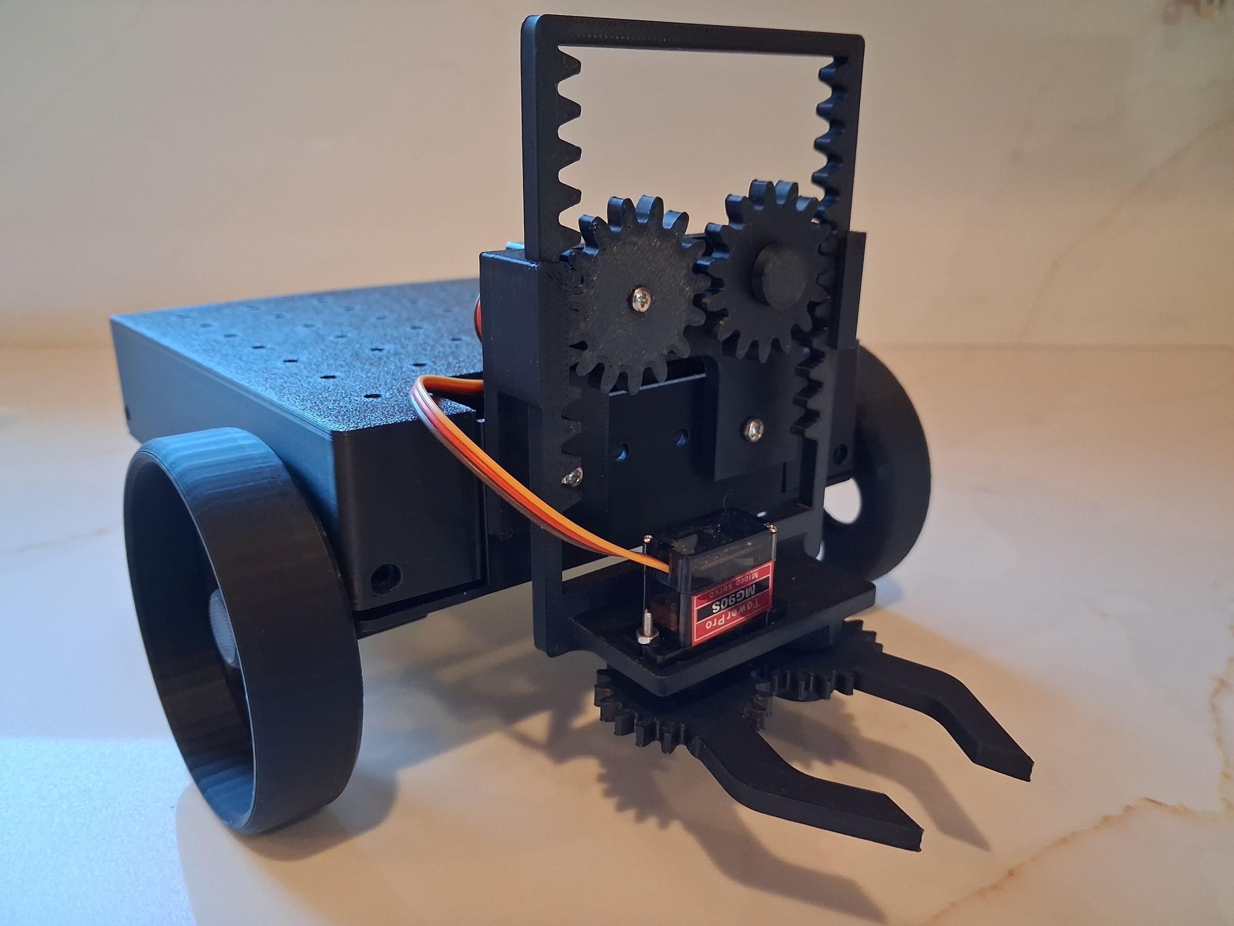 Split Arcade Basebot ORBIT: Adding a Claw to the BaseBot : 7 Steps (with Pictures ...
