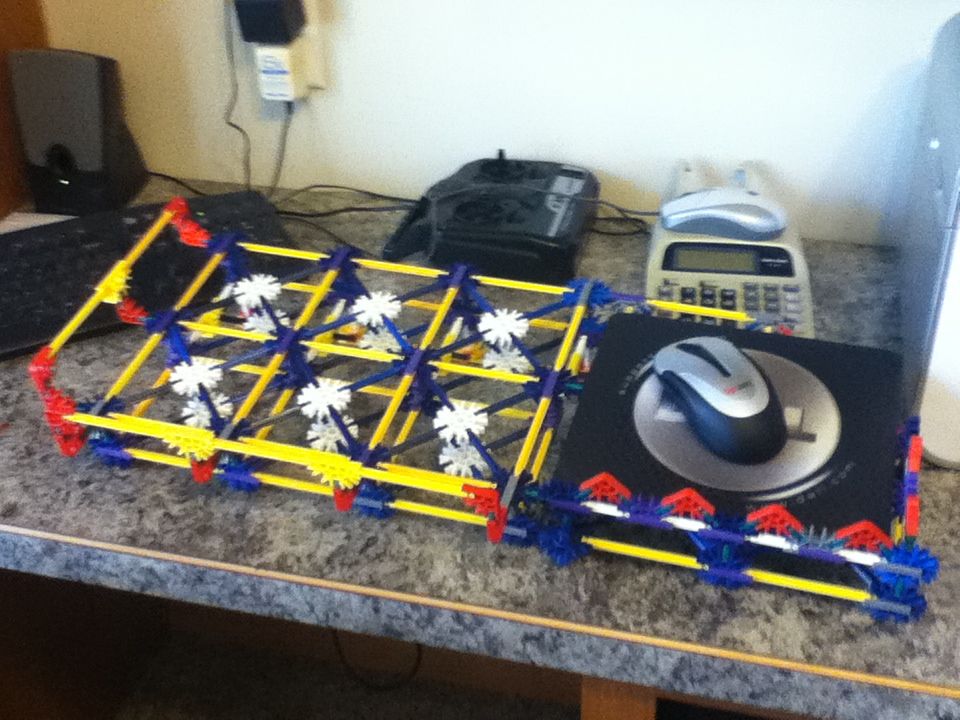 Knex Laptop Stand and Cooling Pad Mods