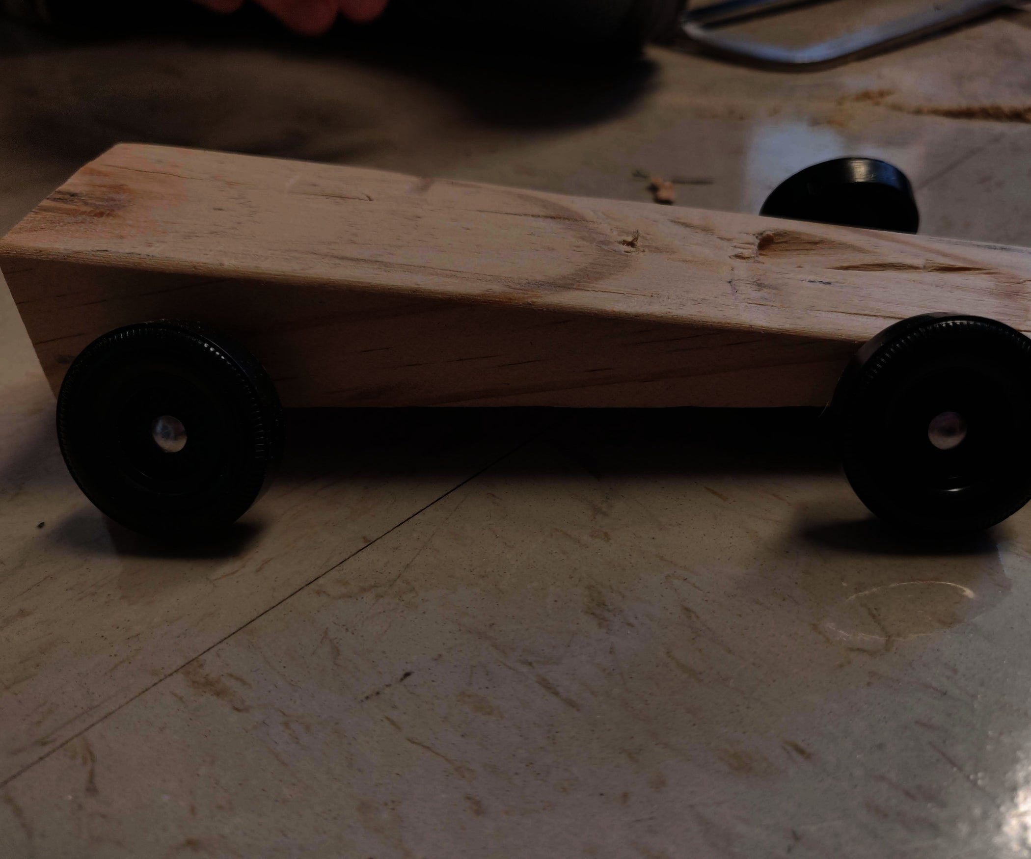 How to Make a Fast Pinewood Derby Car! 10 Steps Instructables