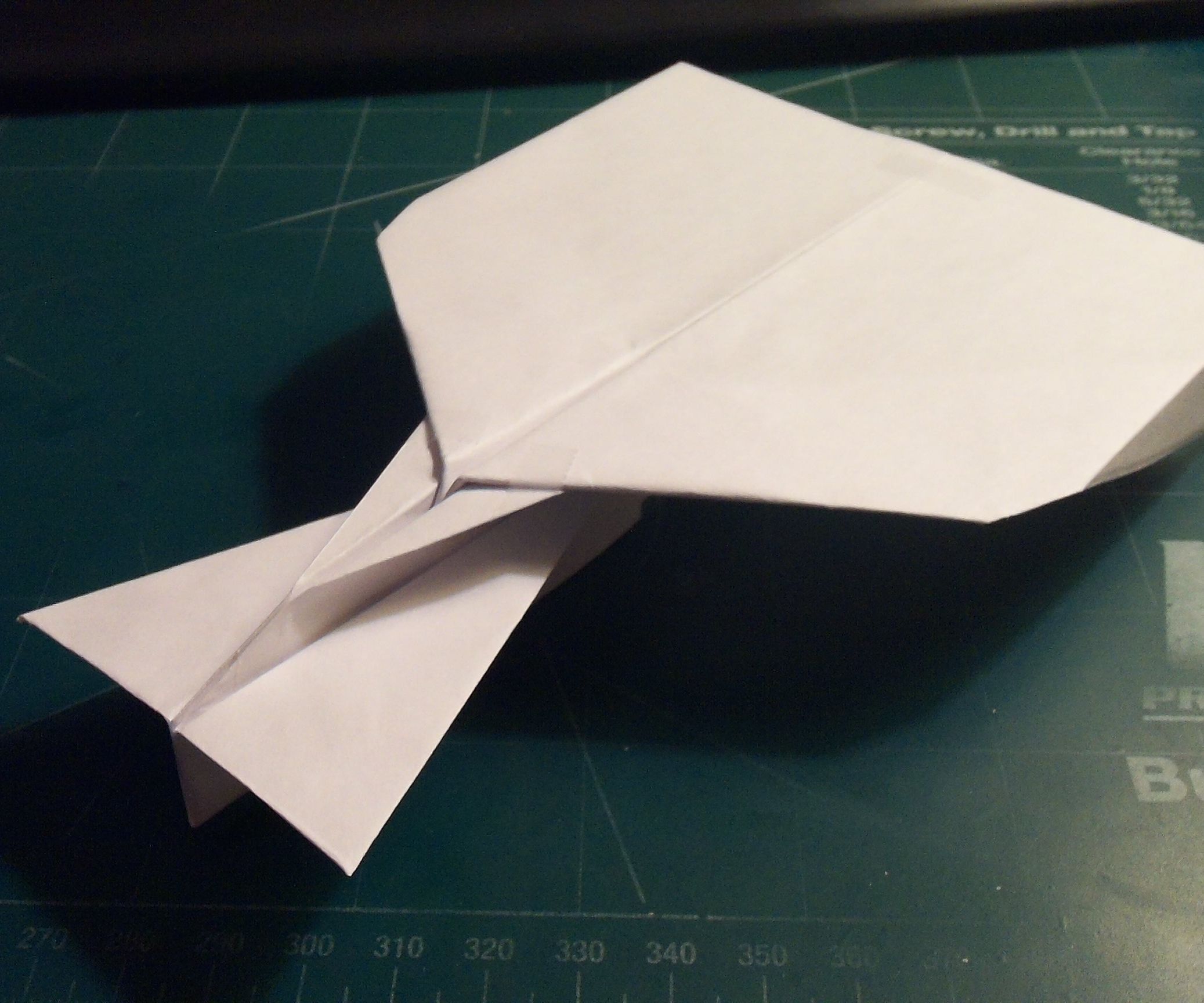 How to Make the Simple UltraVulcan Paper Airplane