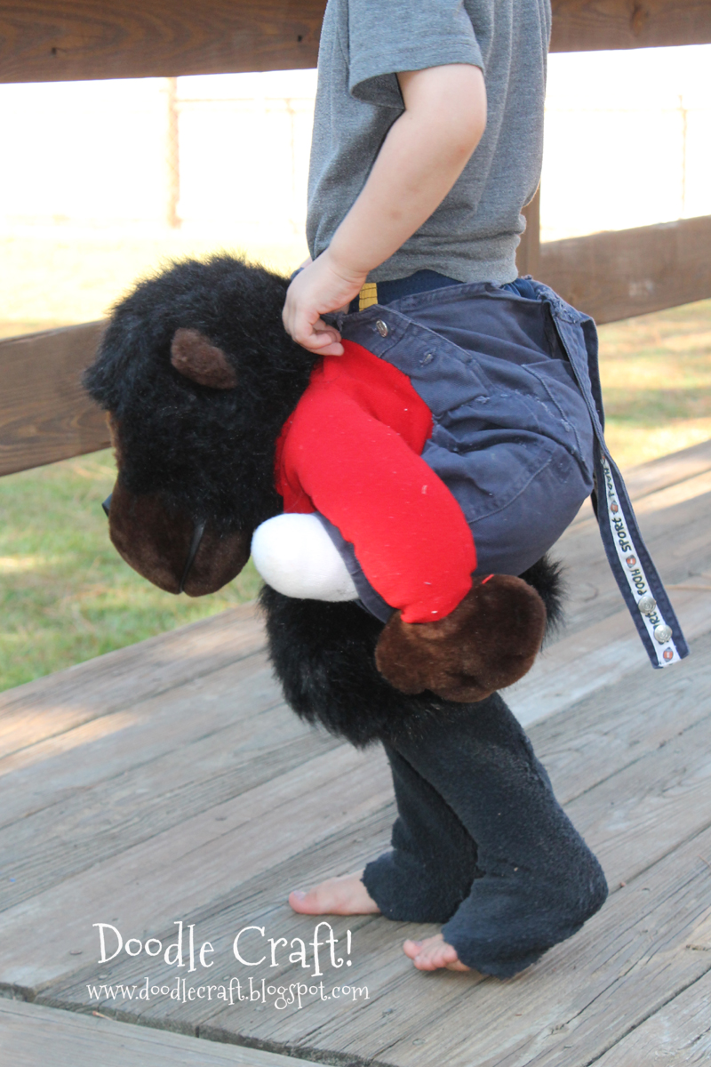 Easy Monkey Piggy-Back-Ride Costume!