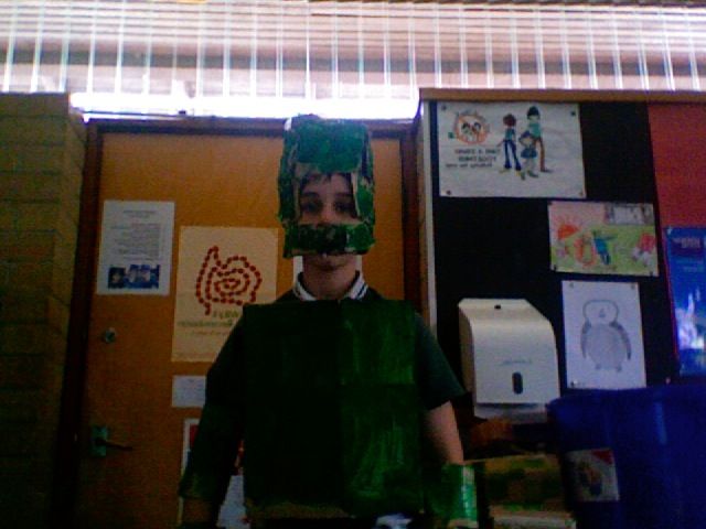 Cardboard Halo Master Chief Armour