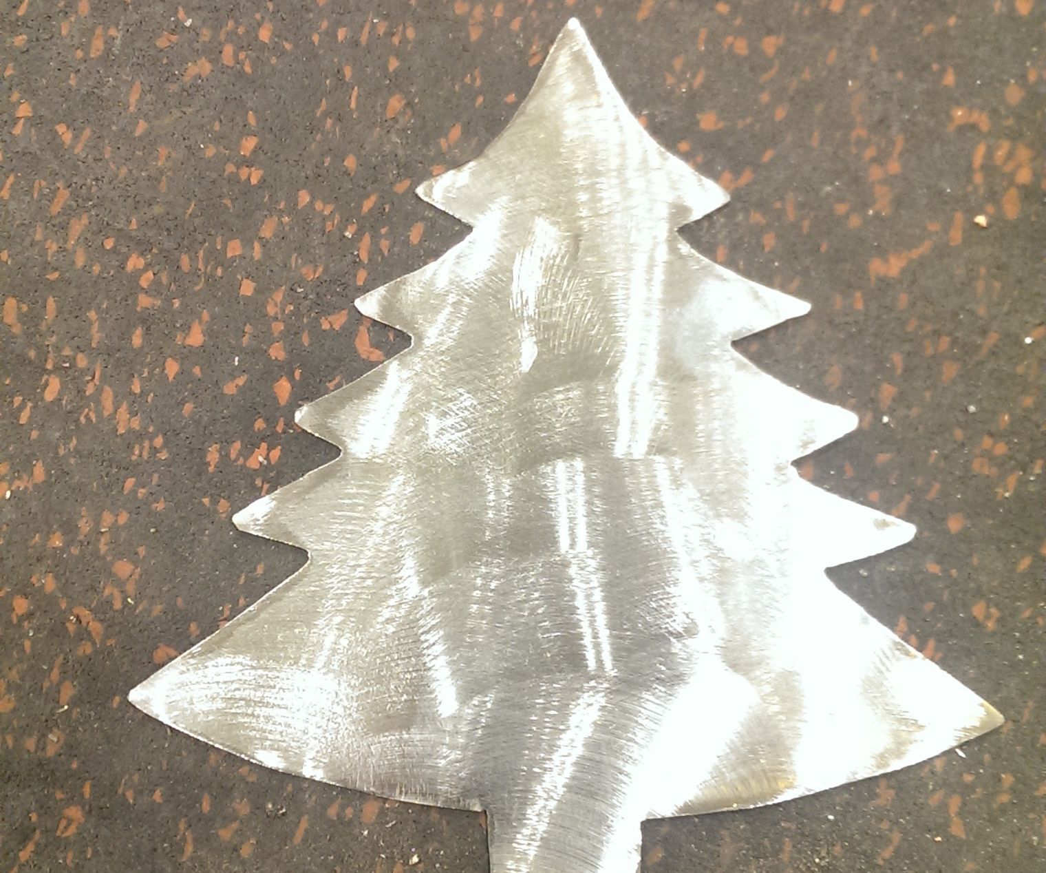 Make a Metal Holiday Tree!