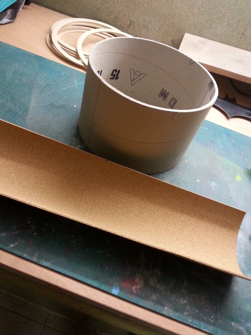 Decorate the Interior and Exterior of Cardboard