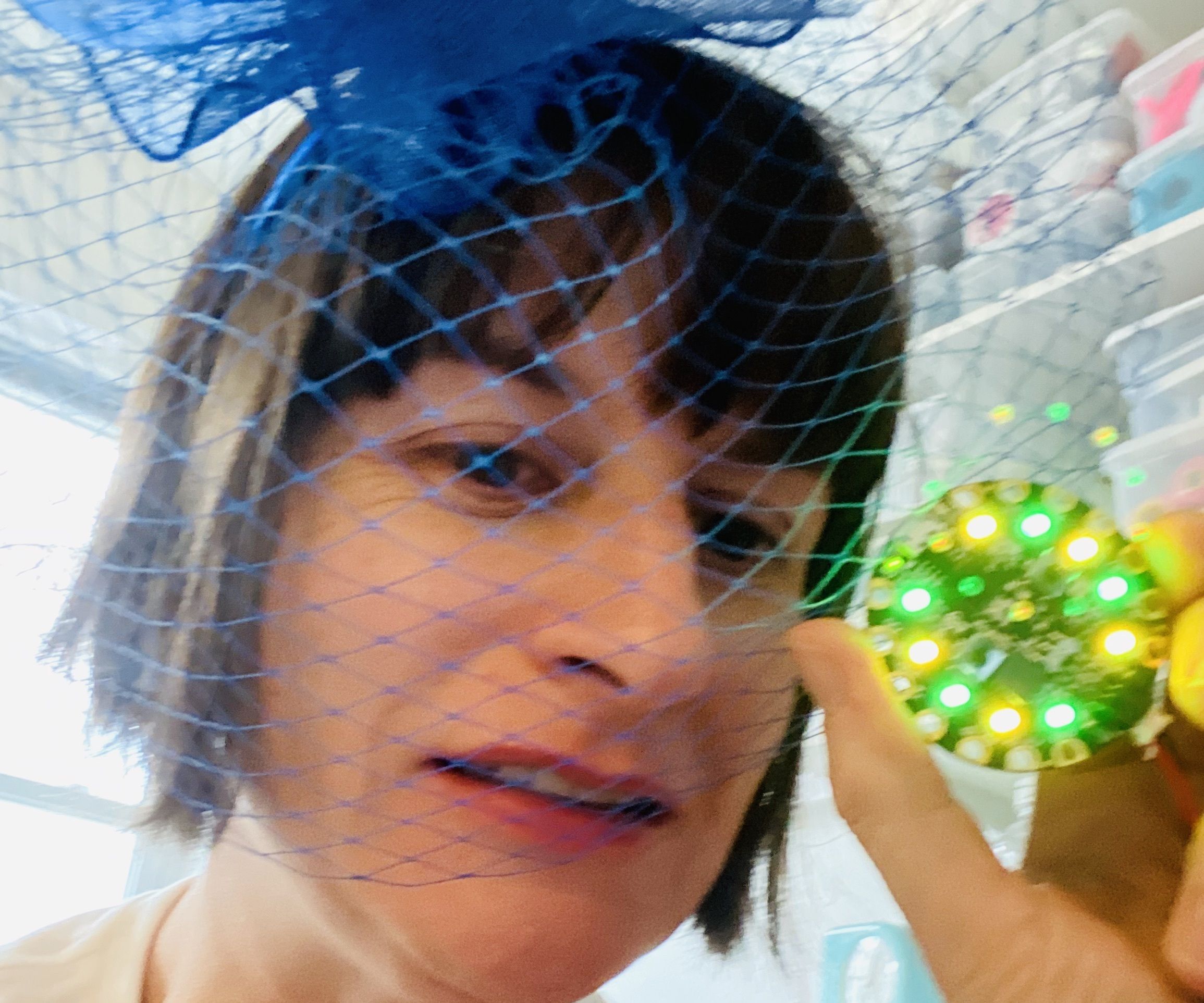 Hat Not Hat - a Hat for People Who Don't Really Wear Hats, But Would Like a Hat Experience 