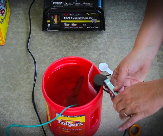 Electrolysis for Rust Removal – Coffee Container