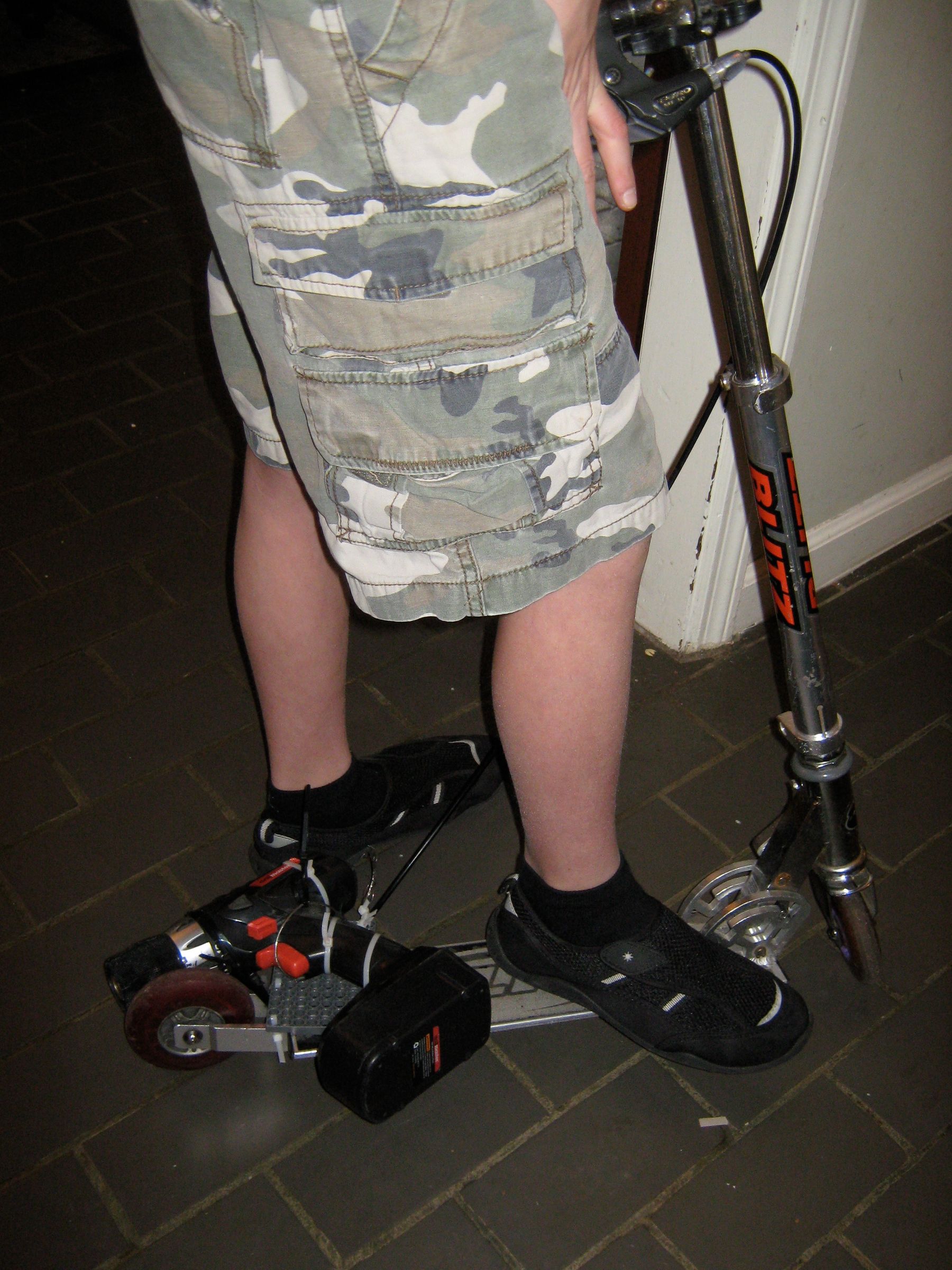 Super Simple Electric Scooter!!