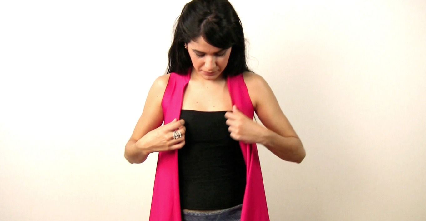 Create a Sleeveless Draped Cardigan in 30 Seconds
