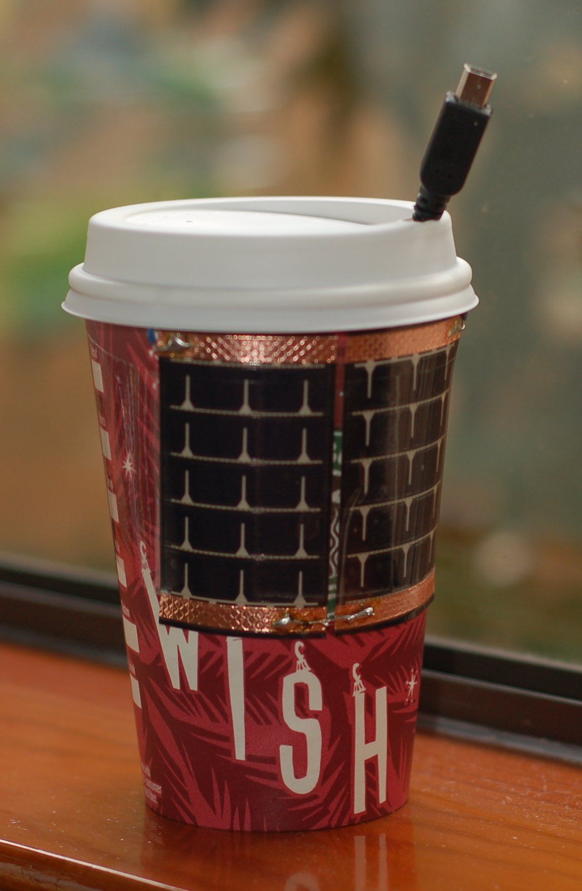 Mr. Buzz, the USB Solar Charger in a Cup 11 Steps (with Pictures