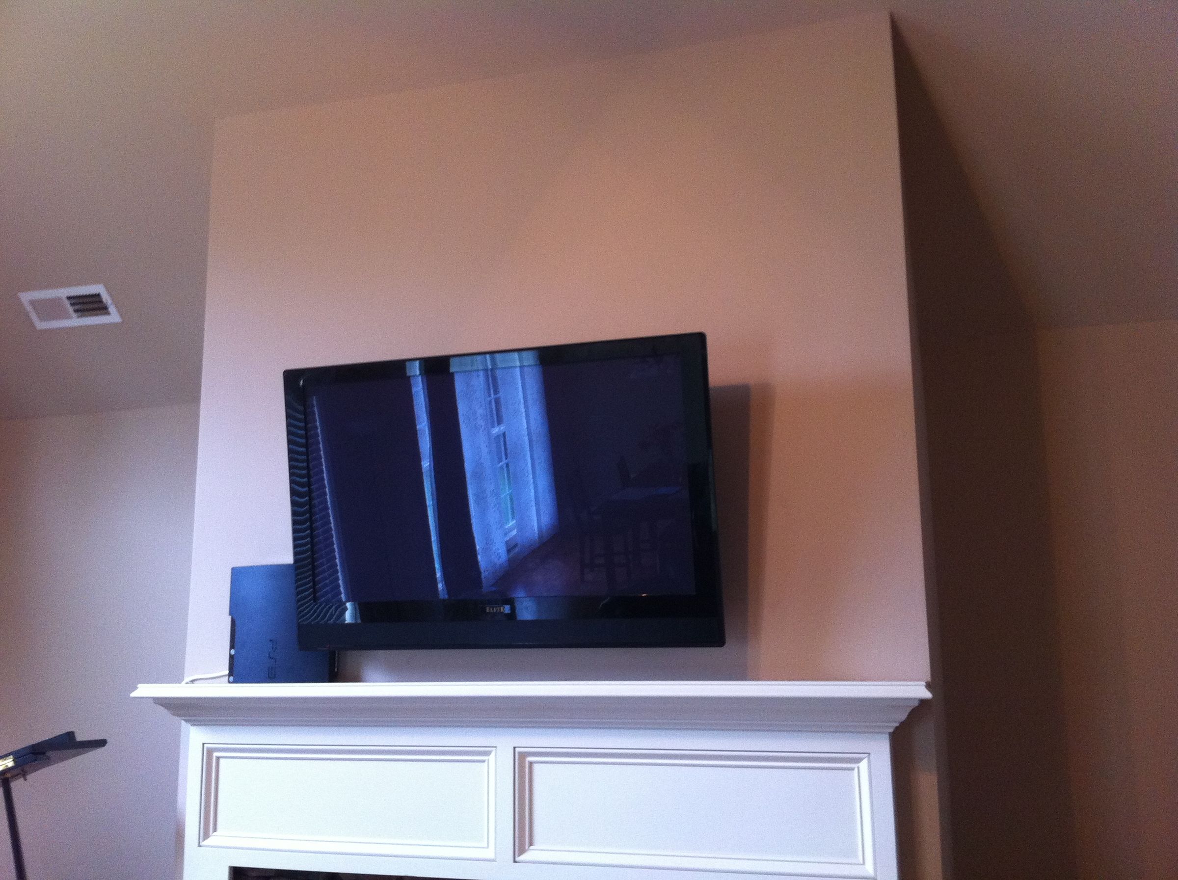 How to Wall Mount a Television (using a Cheetah Mount) 8 Steps (with