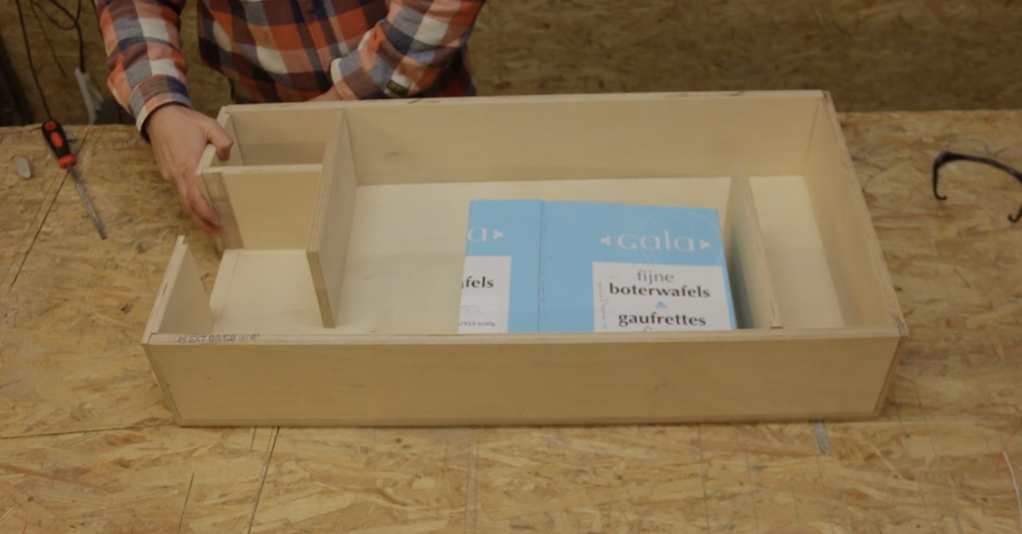 Coffee Table Projector Hush Box 7 Steps Instructables