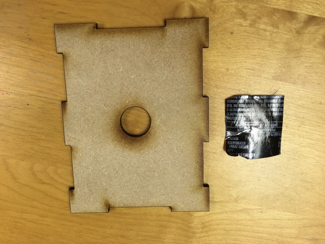 Find the Centre Piece