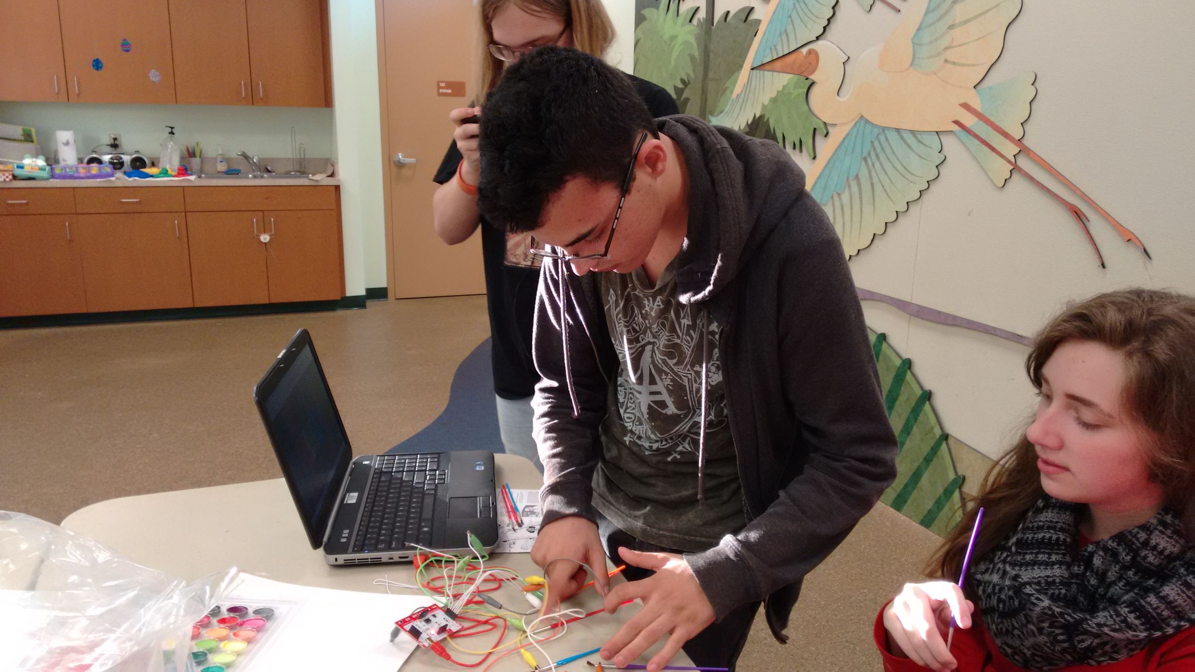 MaKey MaKey Audio Paintbrushes 4 Steps Instructables