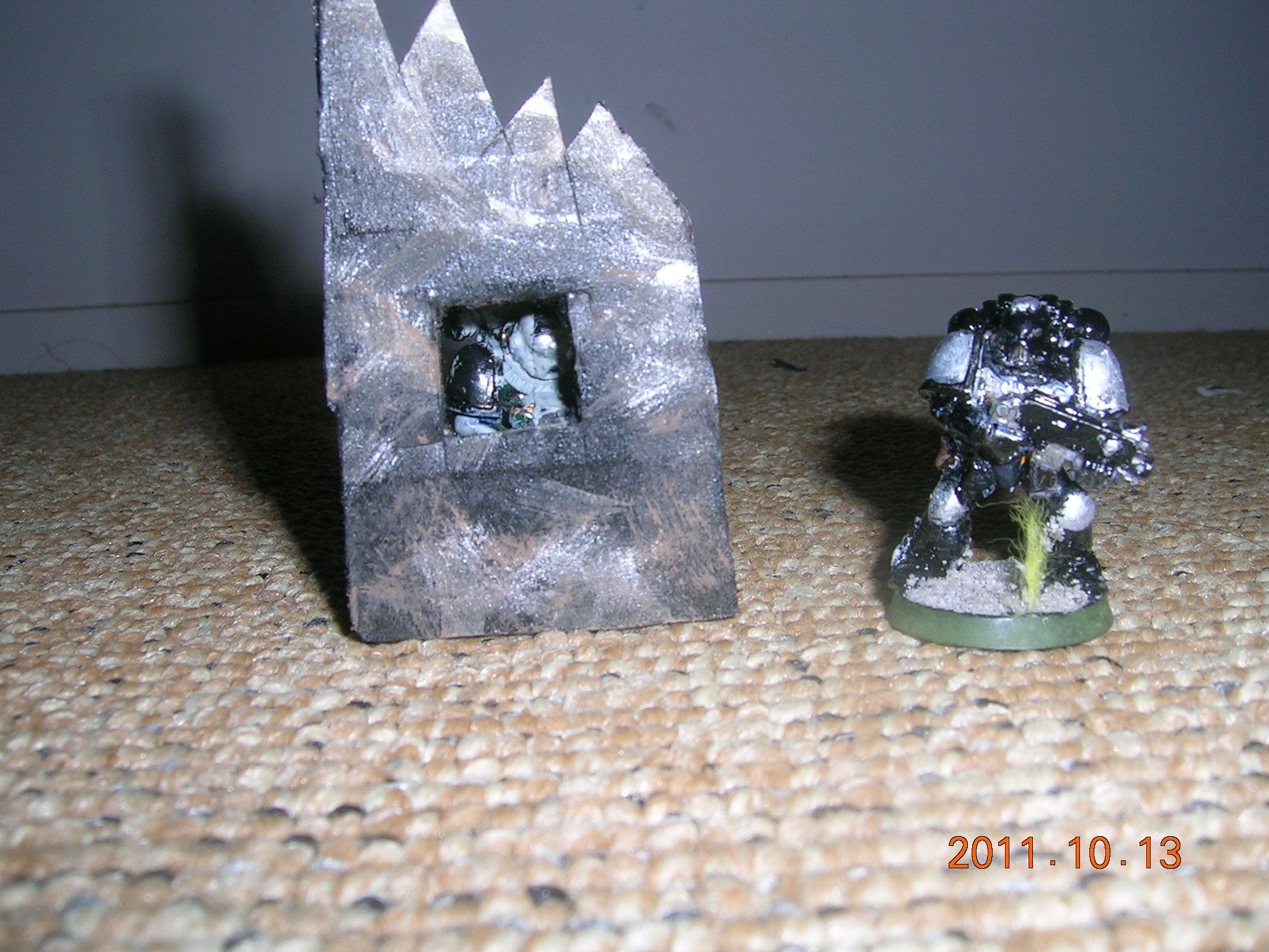 Warhammer 40k abandoned house out of cardboard!