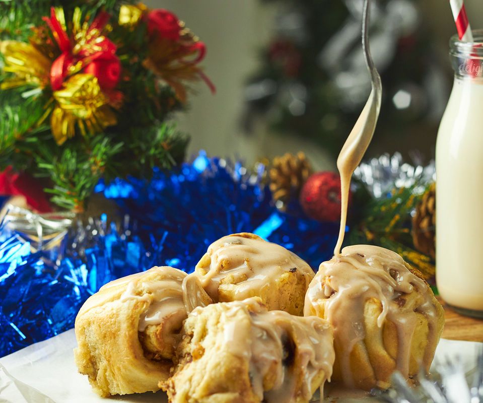 Christmas Fruit Mince Cinnamon Scrolls