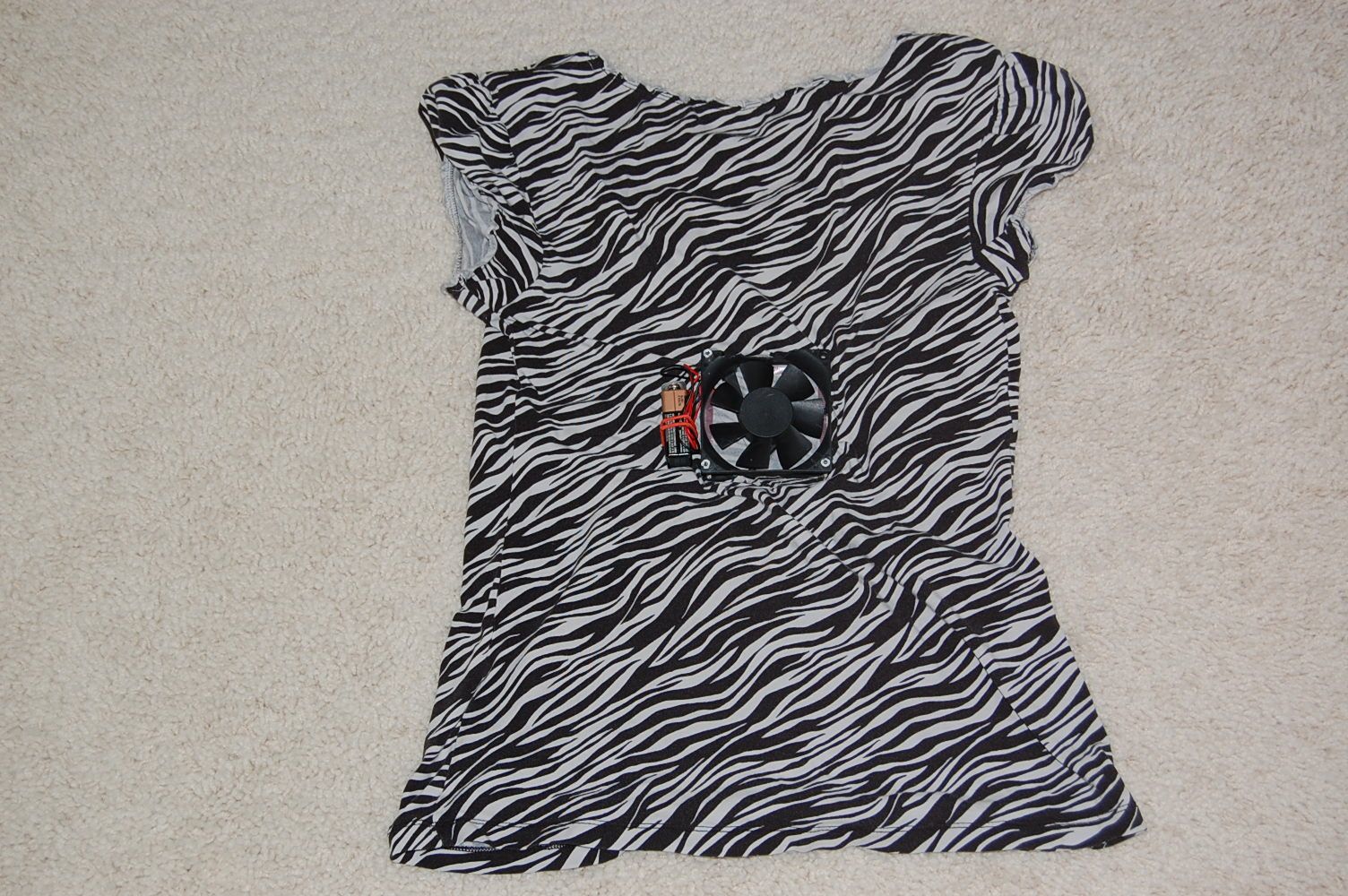 DIY Keep You Cool Fan Shirt