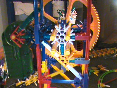 Connecting the Center Axle