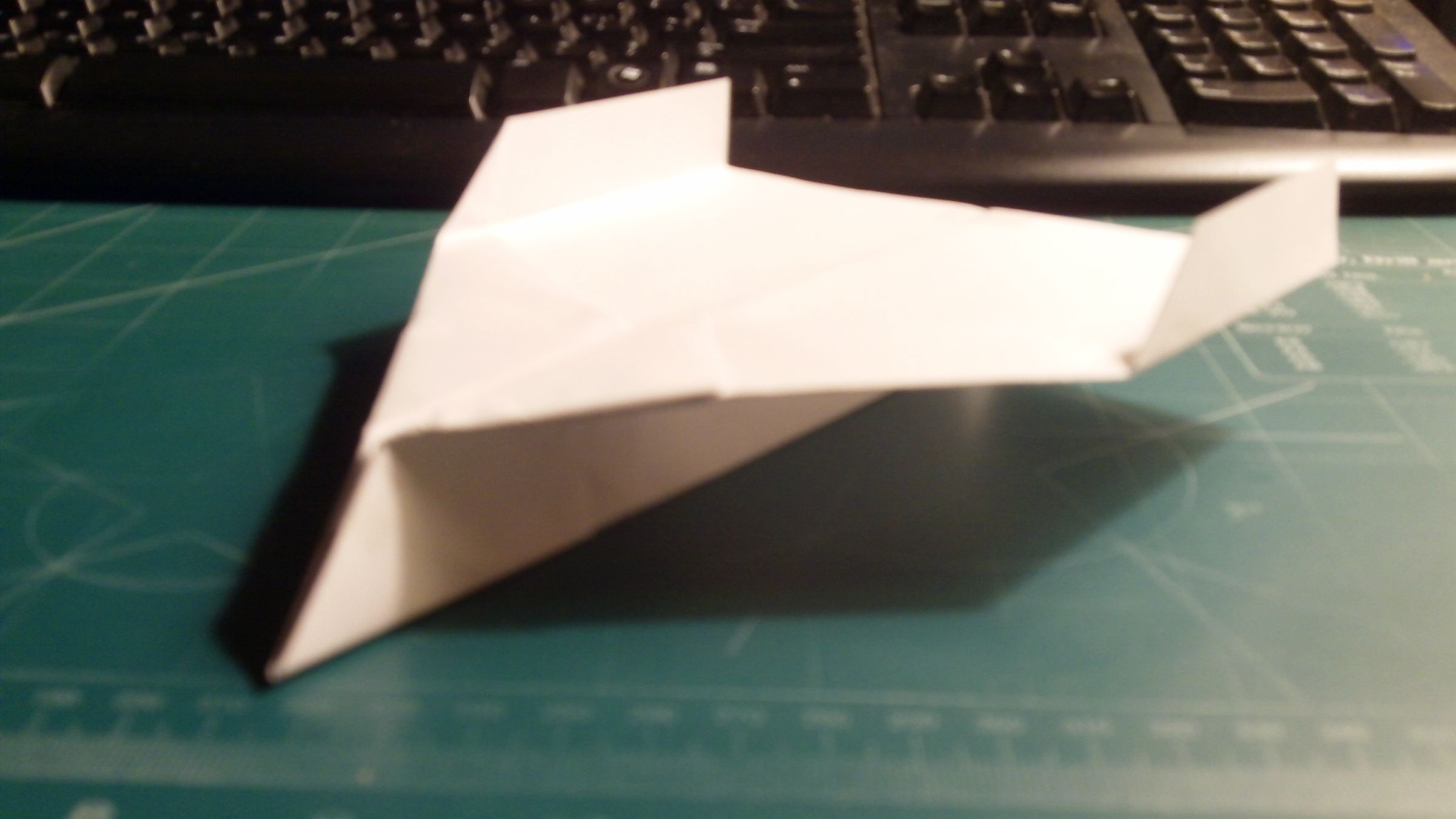How to Make the Super Spectre Paper Airplane